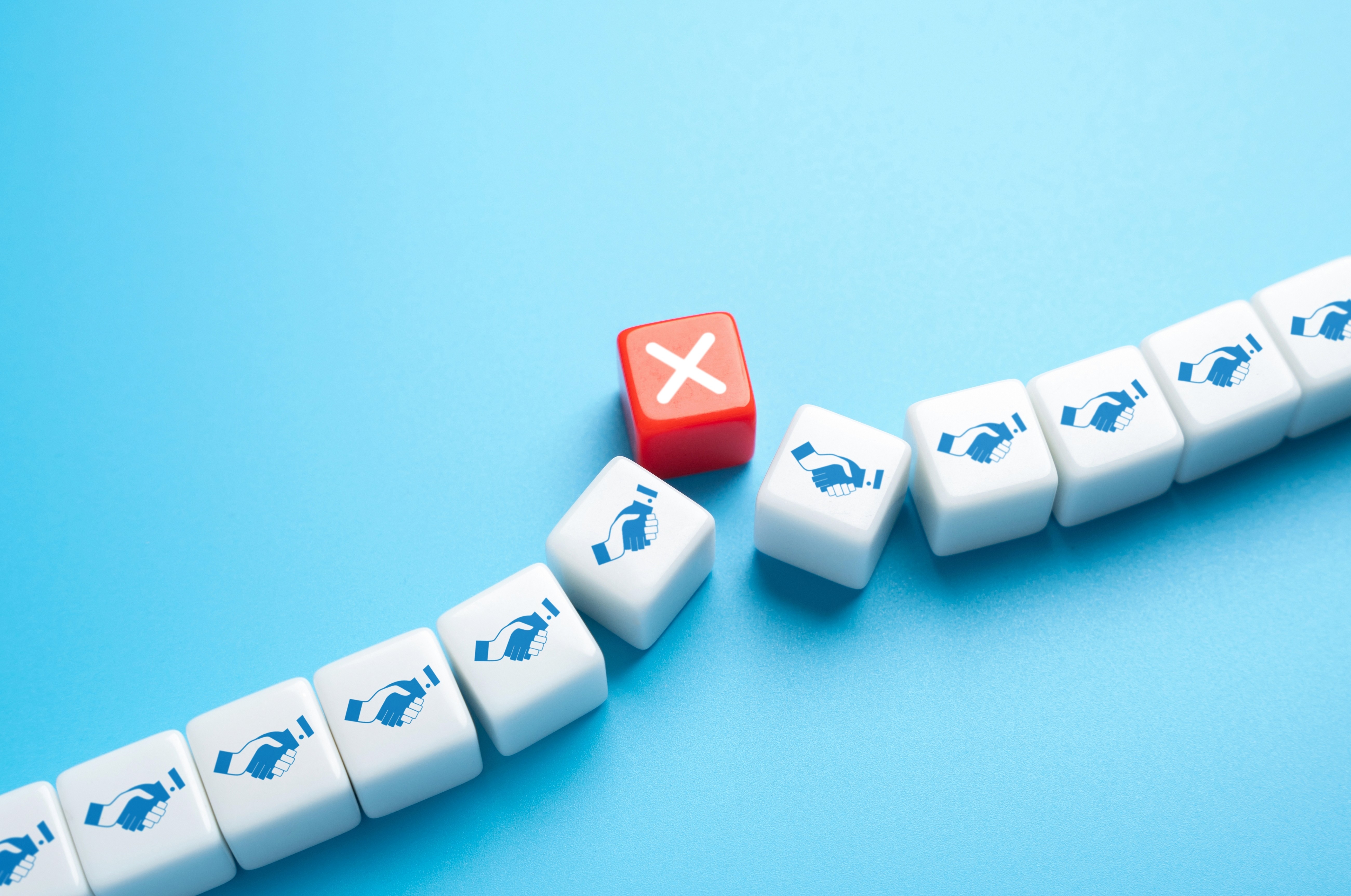 Breaking agreements. Negotiations failed. Violation of the agreement breaks the entire chain of contracts. Deal breakdown. Miscommunication, unrealistic market conditions, unforeseen events