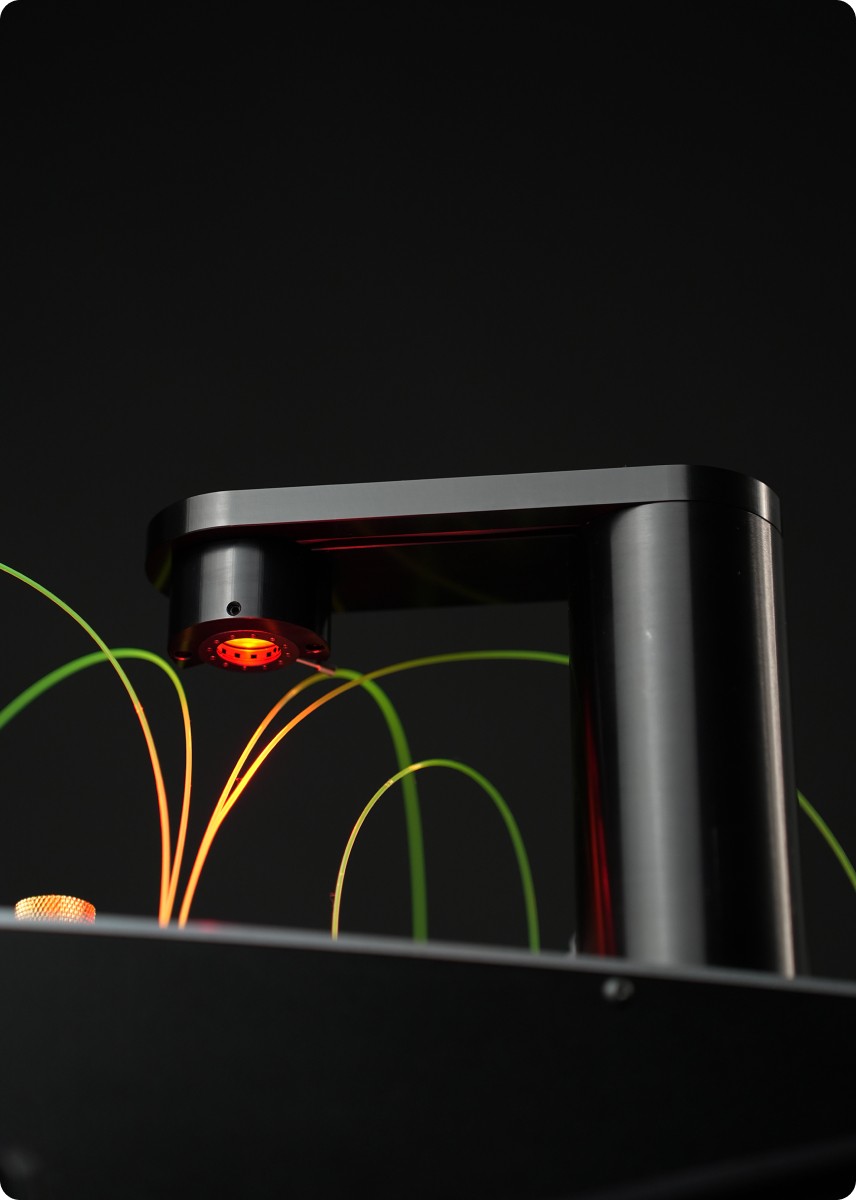 Motion-blurred fashion portrait of a stylish woman in a wide-brimmed hat and earrings, reflecting the expressive and artistic tone of the Frysta Framer Template.