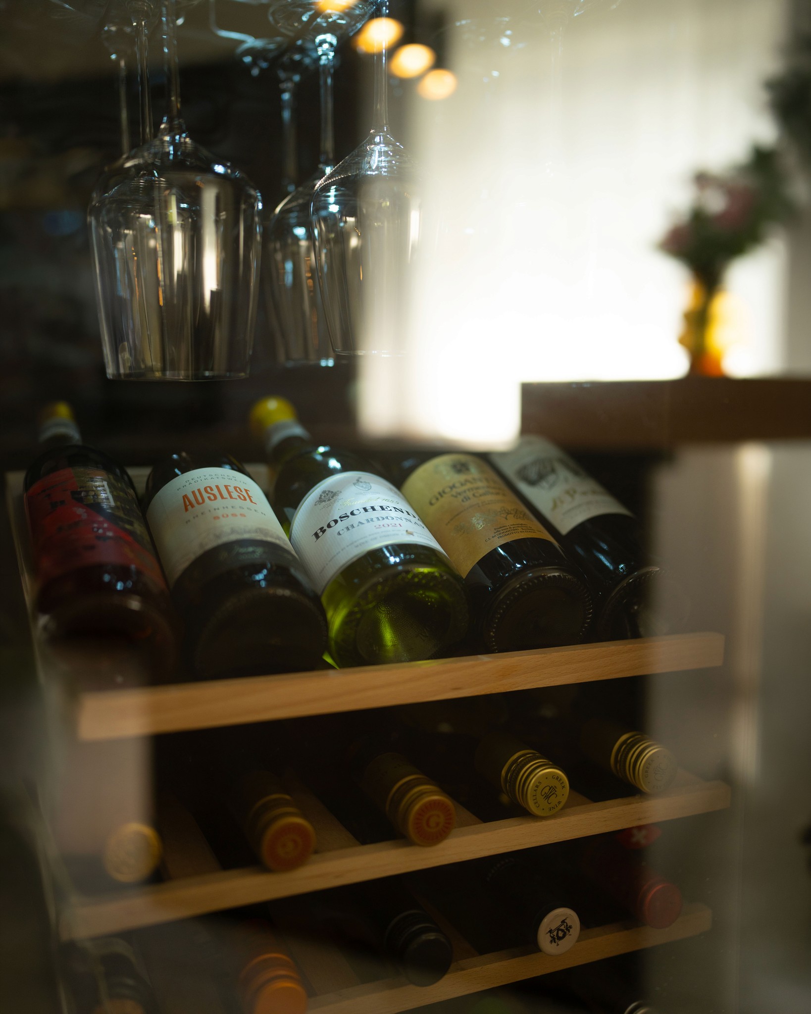 Moderner Weinkühlschrank
