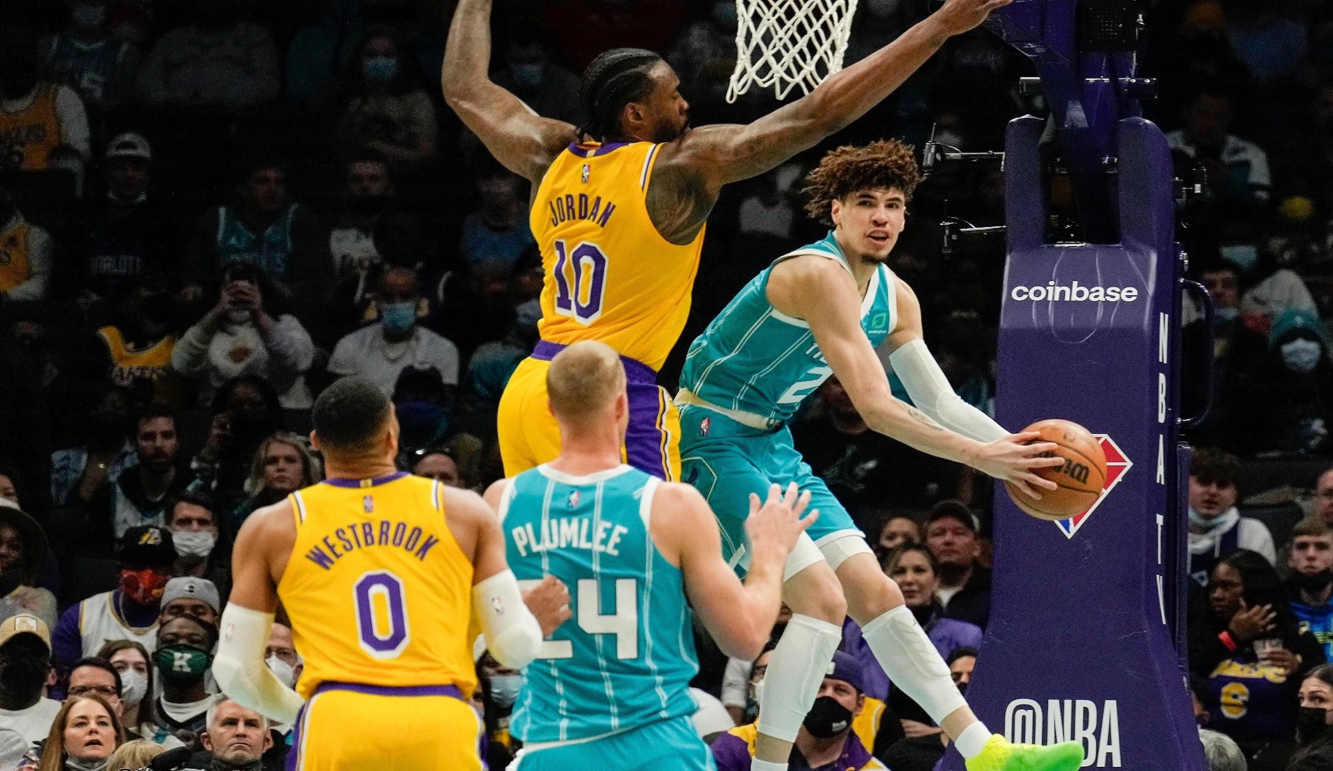 Lamelo Ball against the Lakers