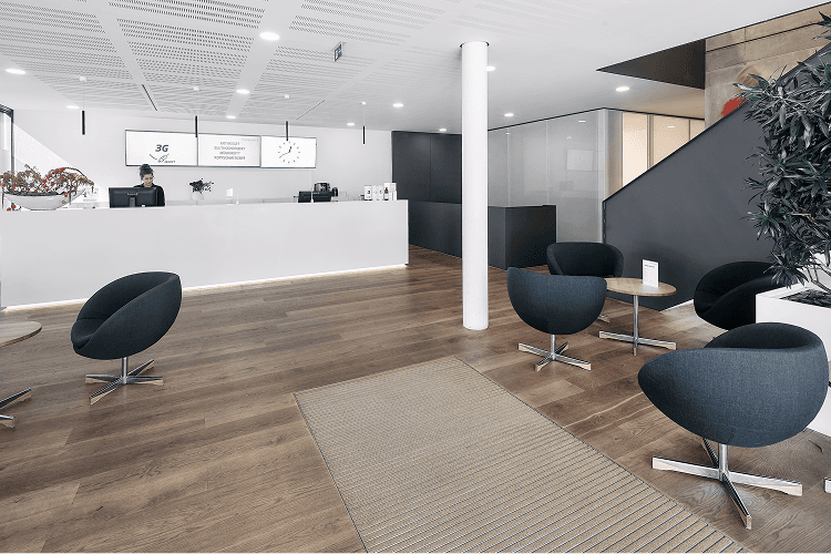 Rezeption und Eingangsbereich im Fitnessstudio in Kirchheim unter Teck