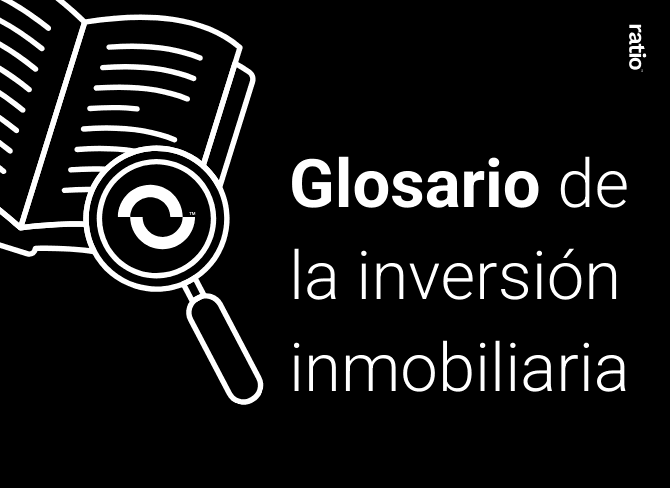 Ilustración de lupa y texto sobre glosario de inversión inmobiliaria.