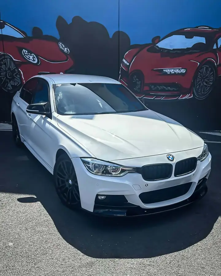 330E 2016 importée du Royaume-Uni — photo 3