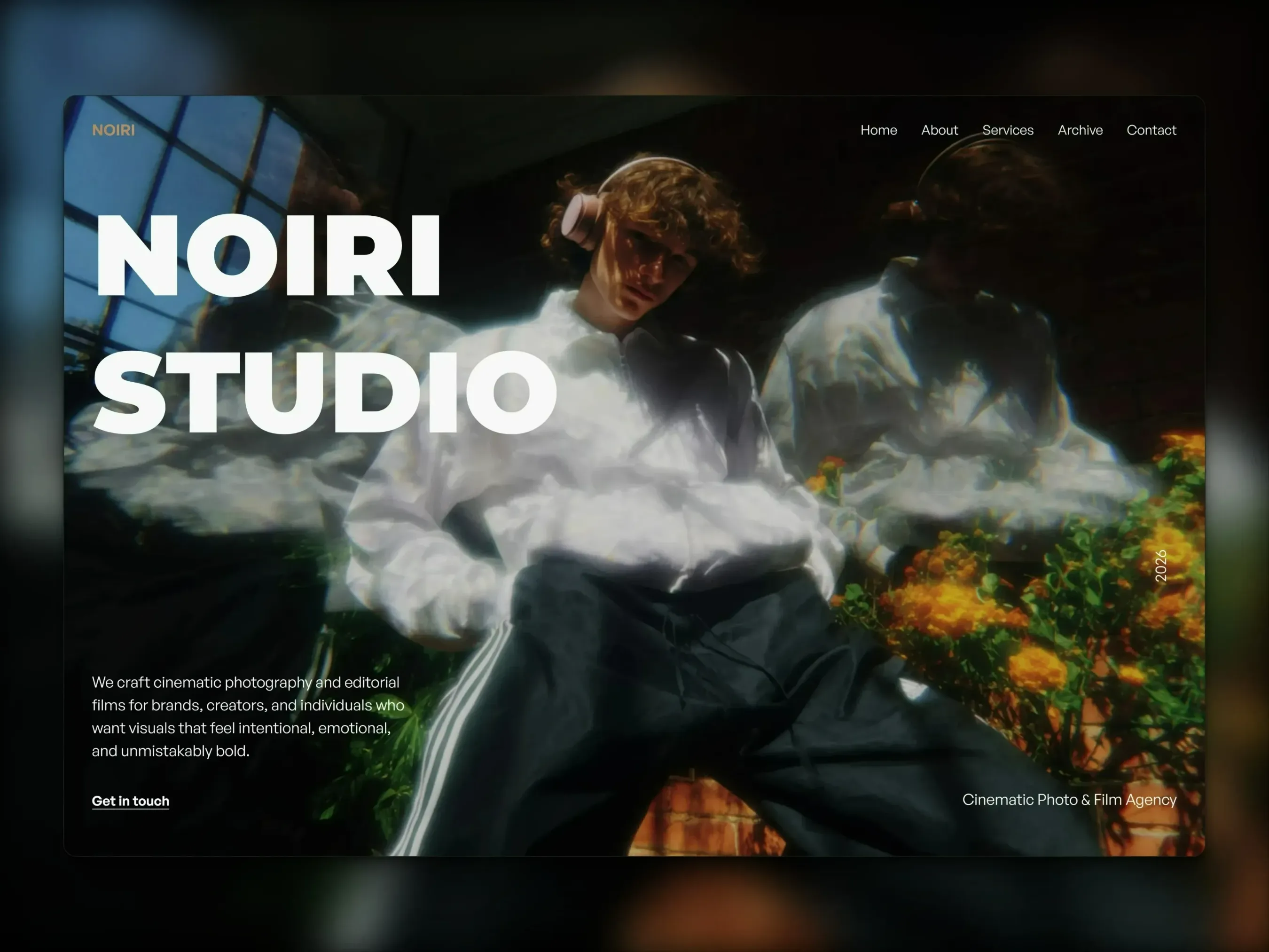 Hero section preview of the Noiri Studio premium Framer template.