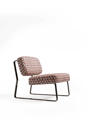 lateral view of this contemporary armchair