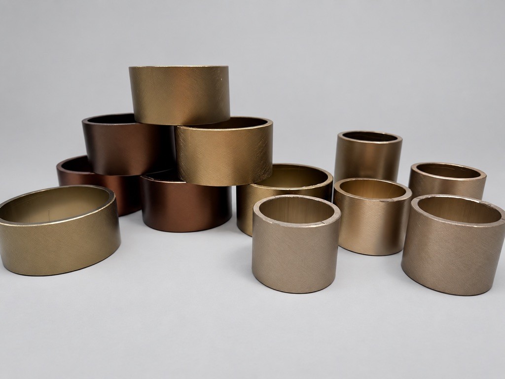 Fine-grained metallic surface texture