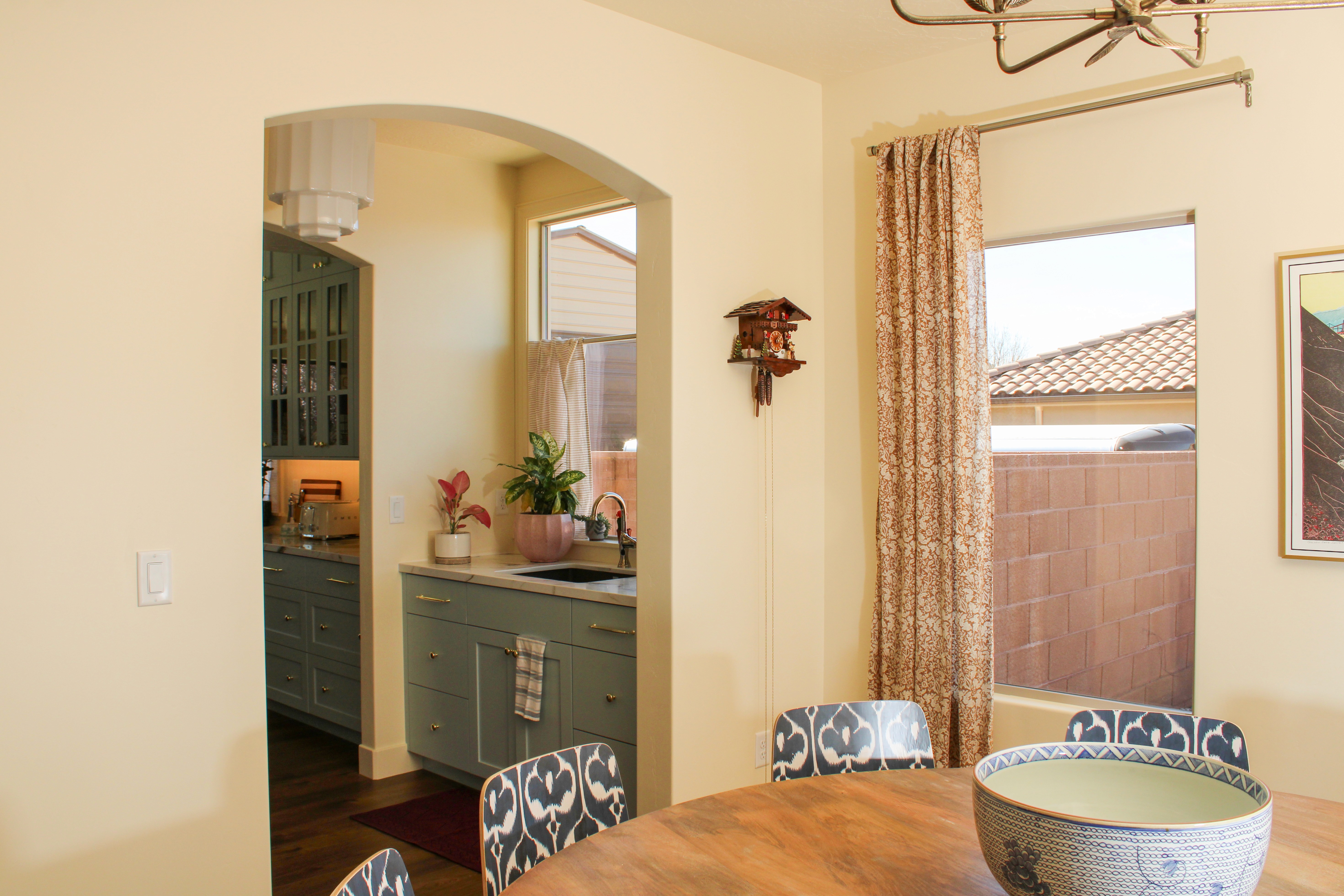 Bright, inviting dining room in a Southern Utah home designed for entertaining