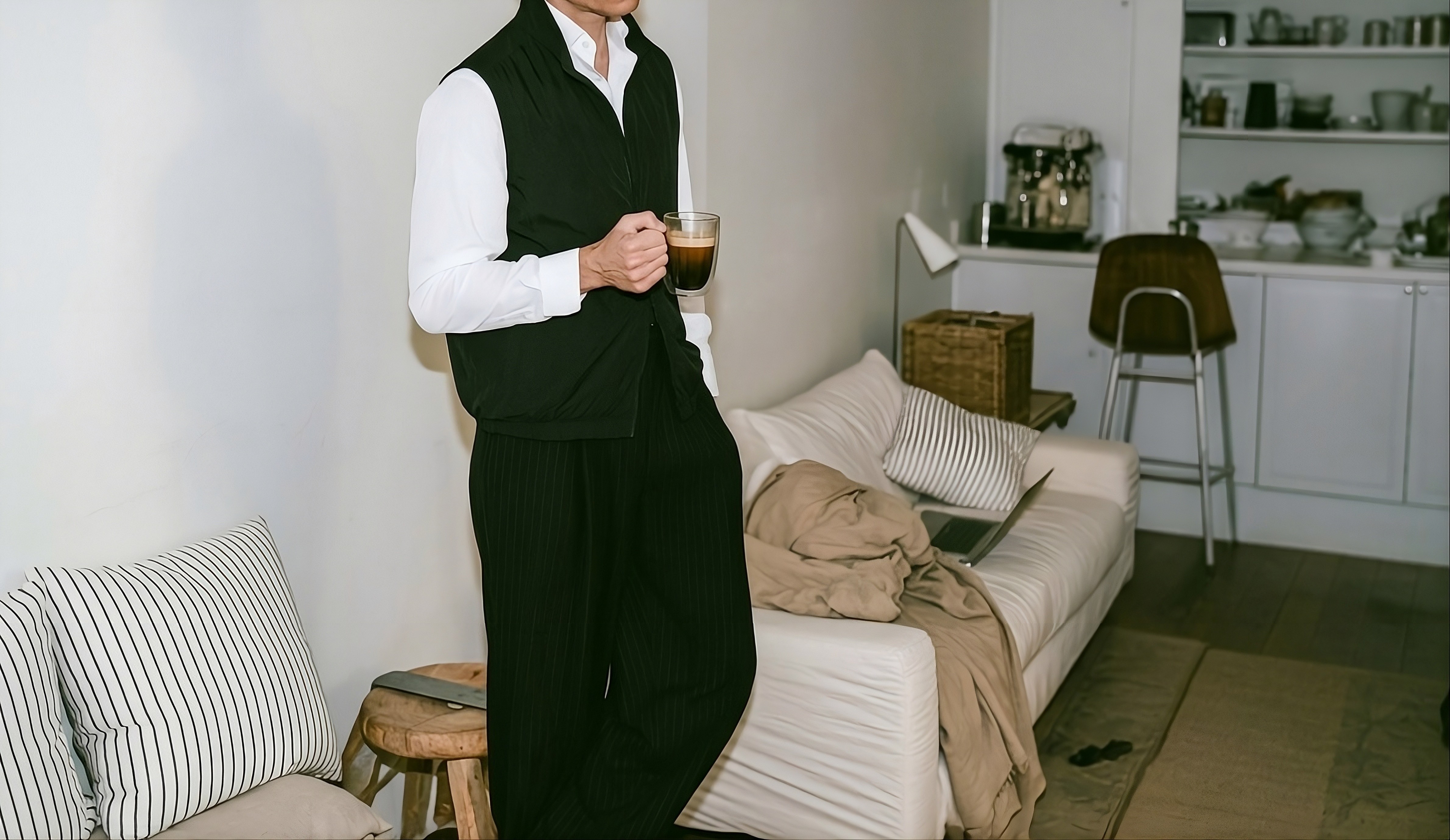 Pouring cold brew at home