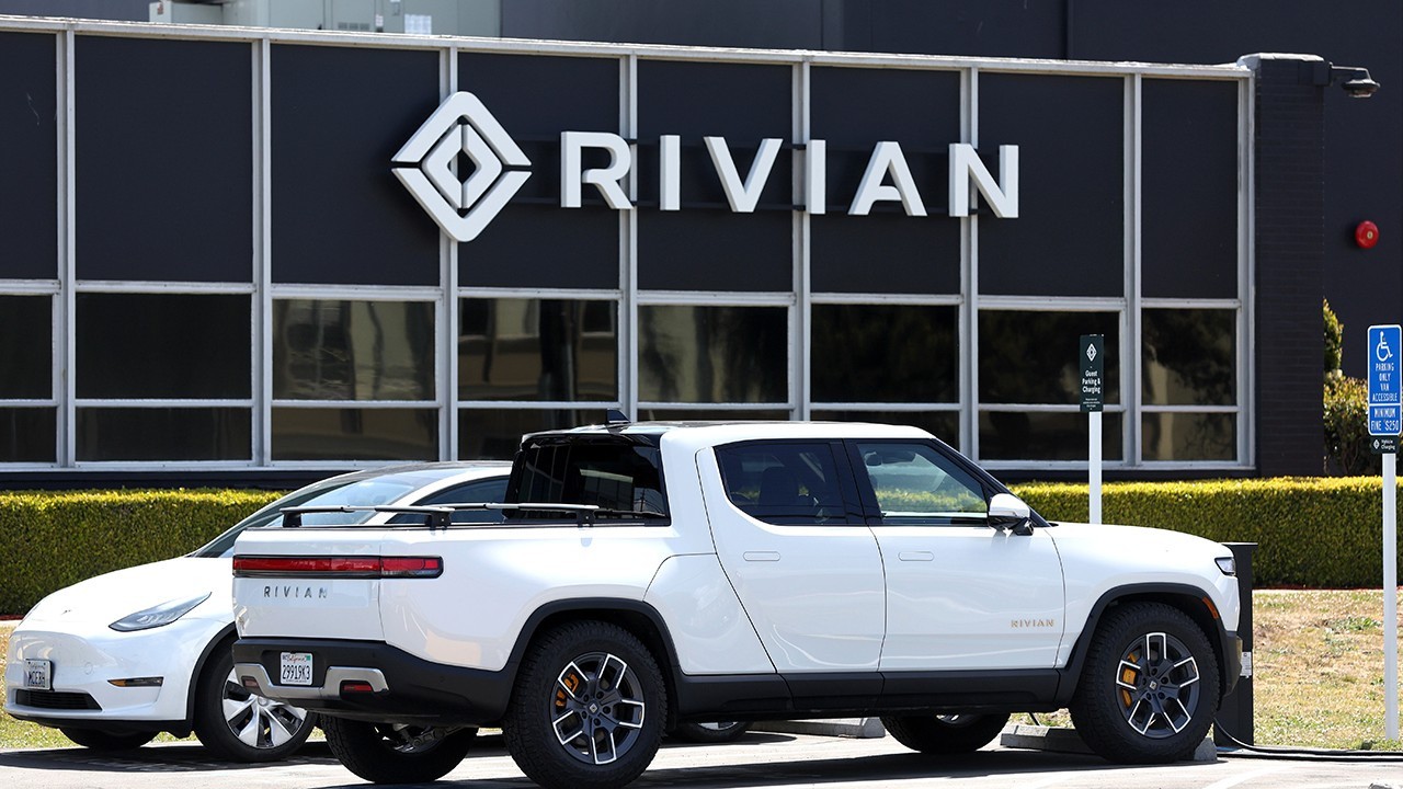 Rivian, Tesla reach deal for using EV supercharger network | Fox Business
