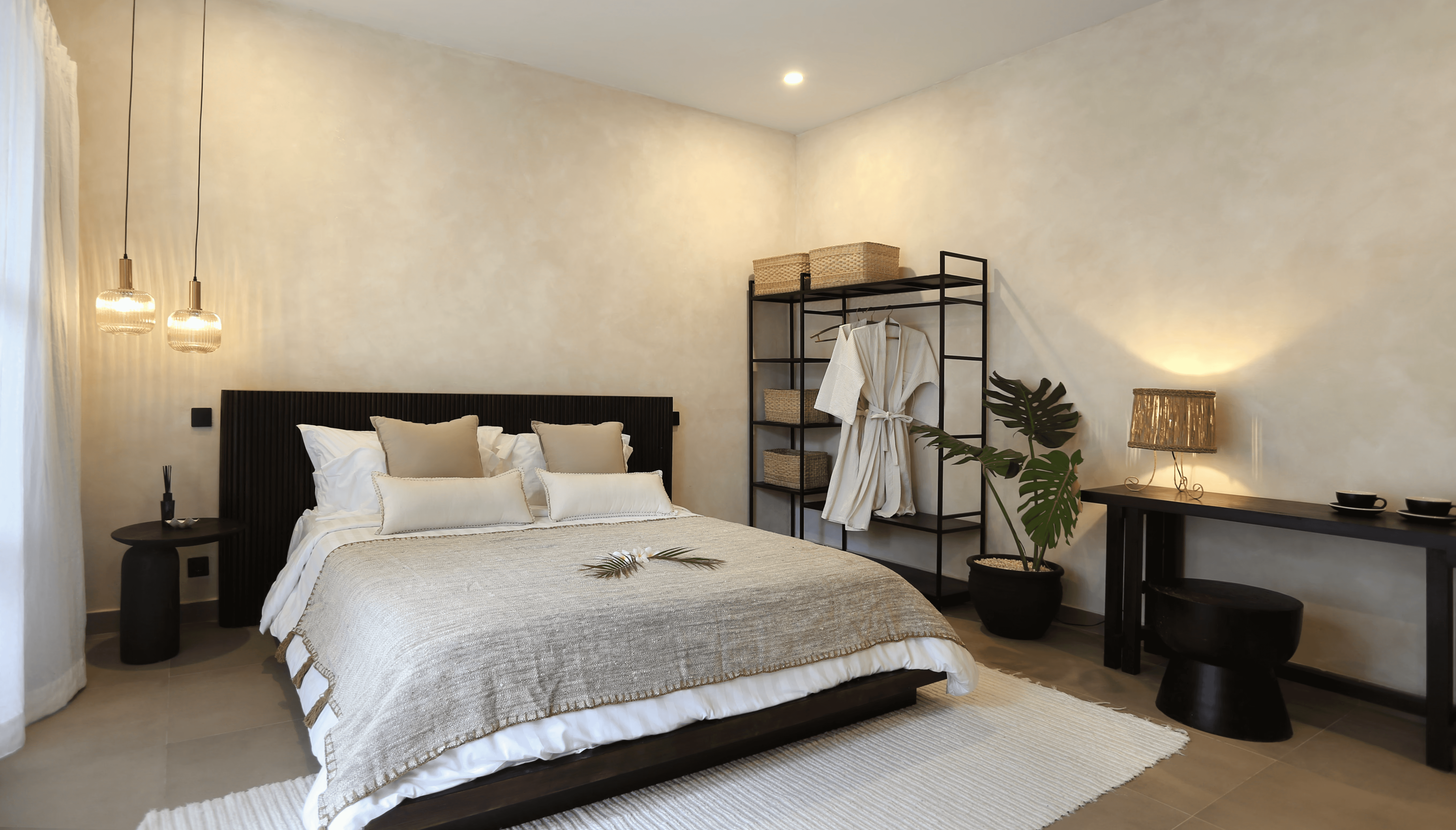 indiana-kenanga-premium-room-mana-king-bed-garden-view-tropical-bali