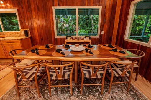 Kona Cloud Forest 4