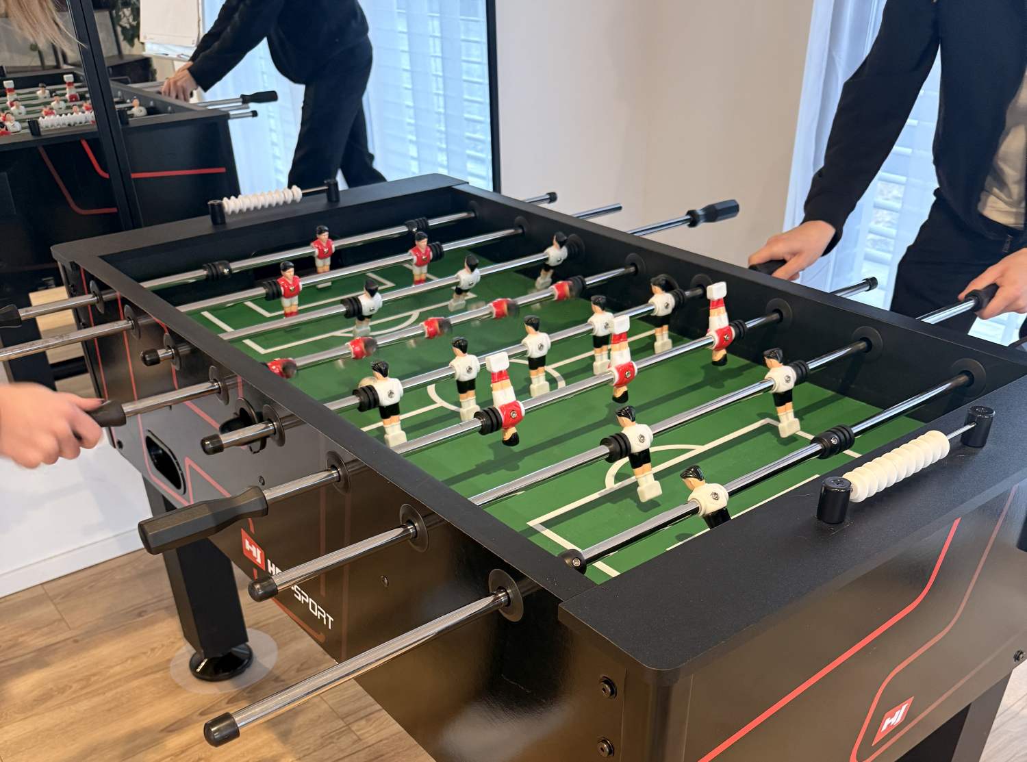 integracja zespołu podczas szkolenia firmowego piłkarzyki