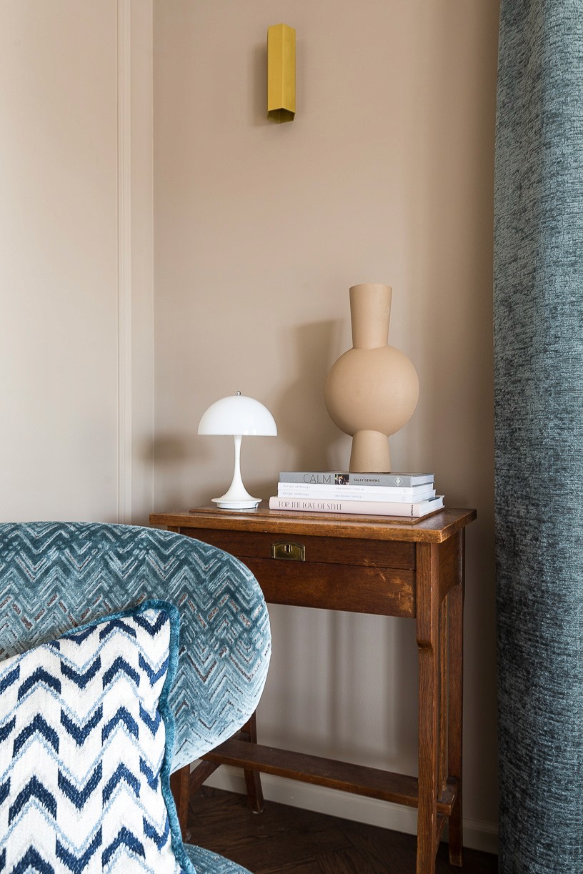 Textures and Layers Renovations for Expats