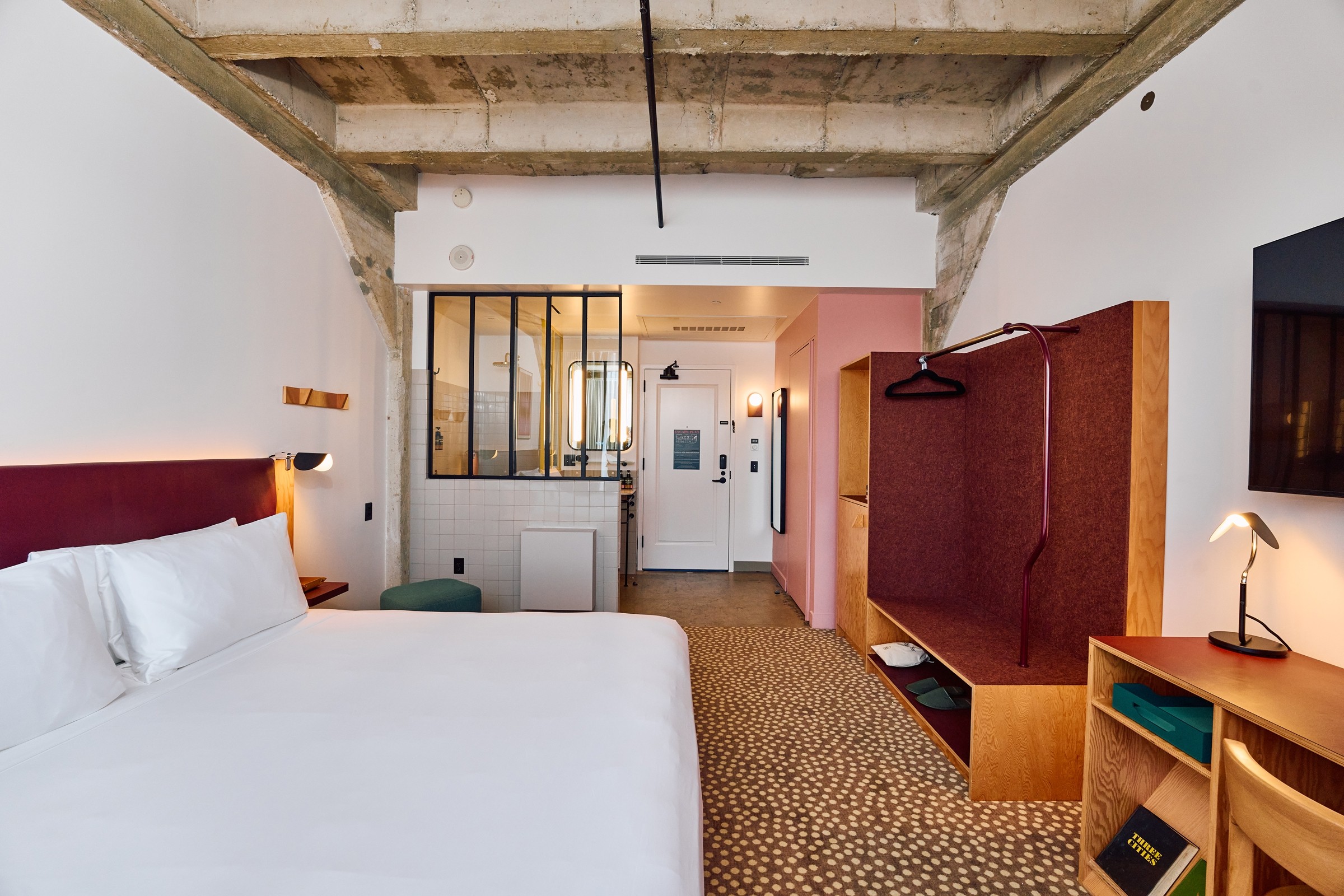 STILE King Room