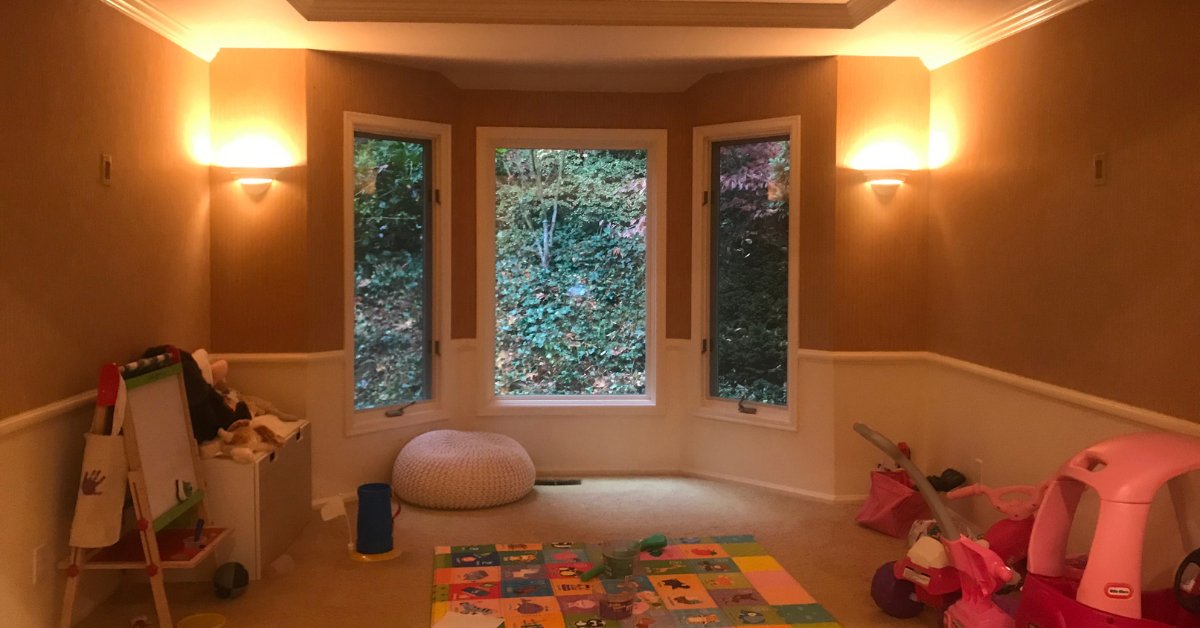 Before photo of the dining room of the Issaquah House was designed in this Bellevue, Washington home by Sherri Monte, interior designer at, Elegant Simplicity.