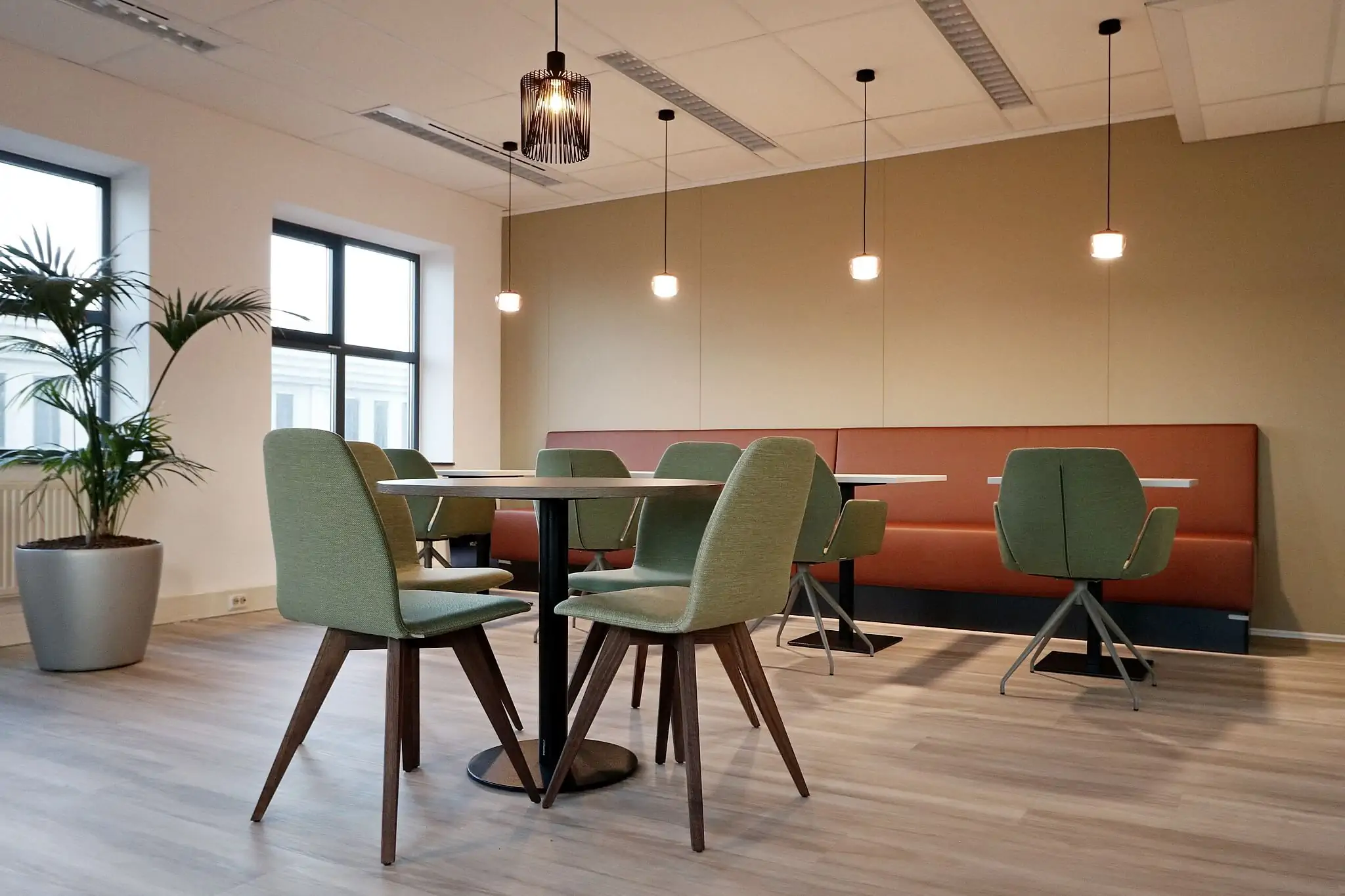 Nieuwe kantoorinrichting Bavinckhouse door Perla