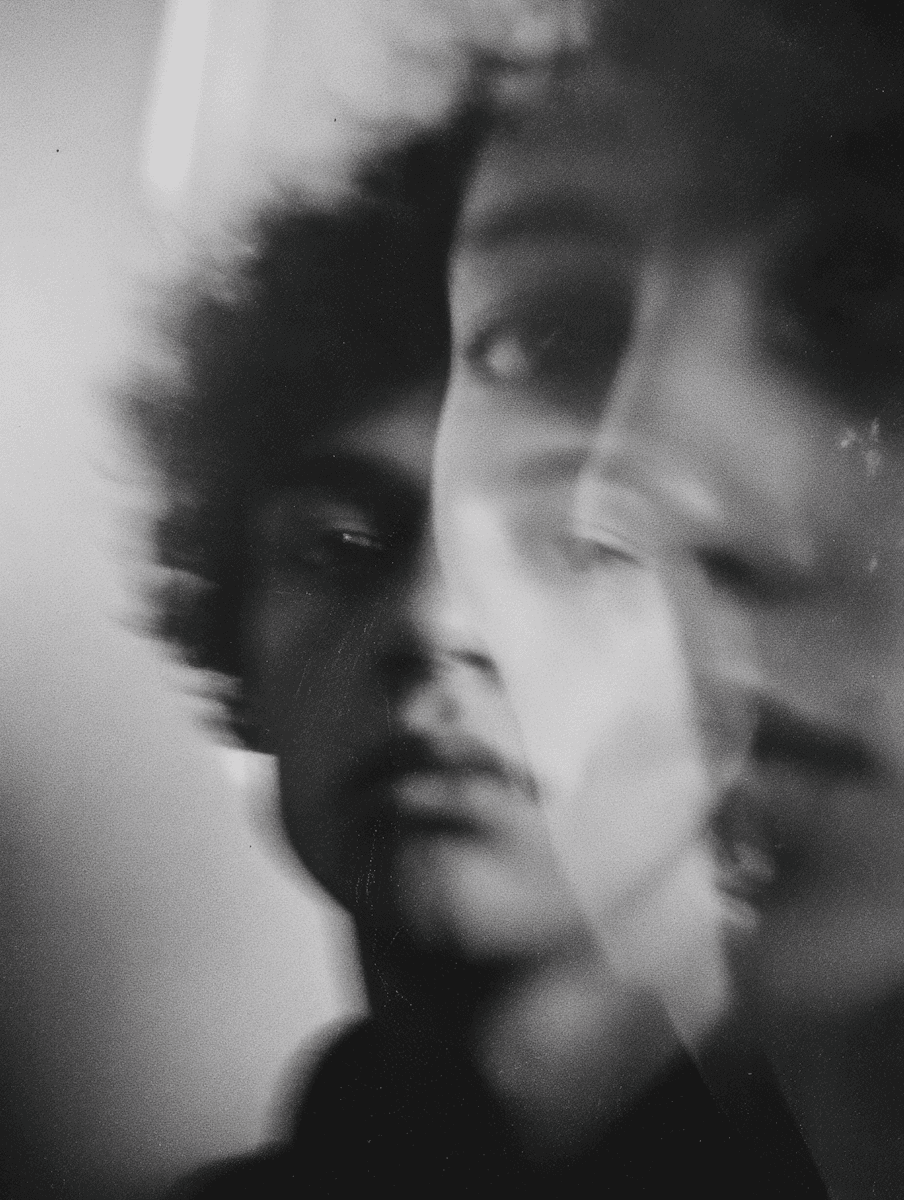 Blurred Fcaes of 2 Persons