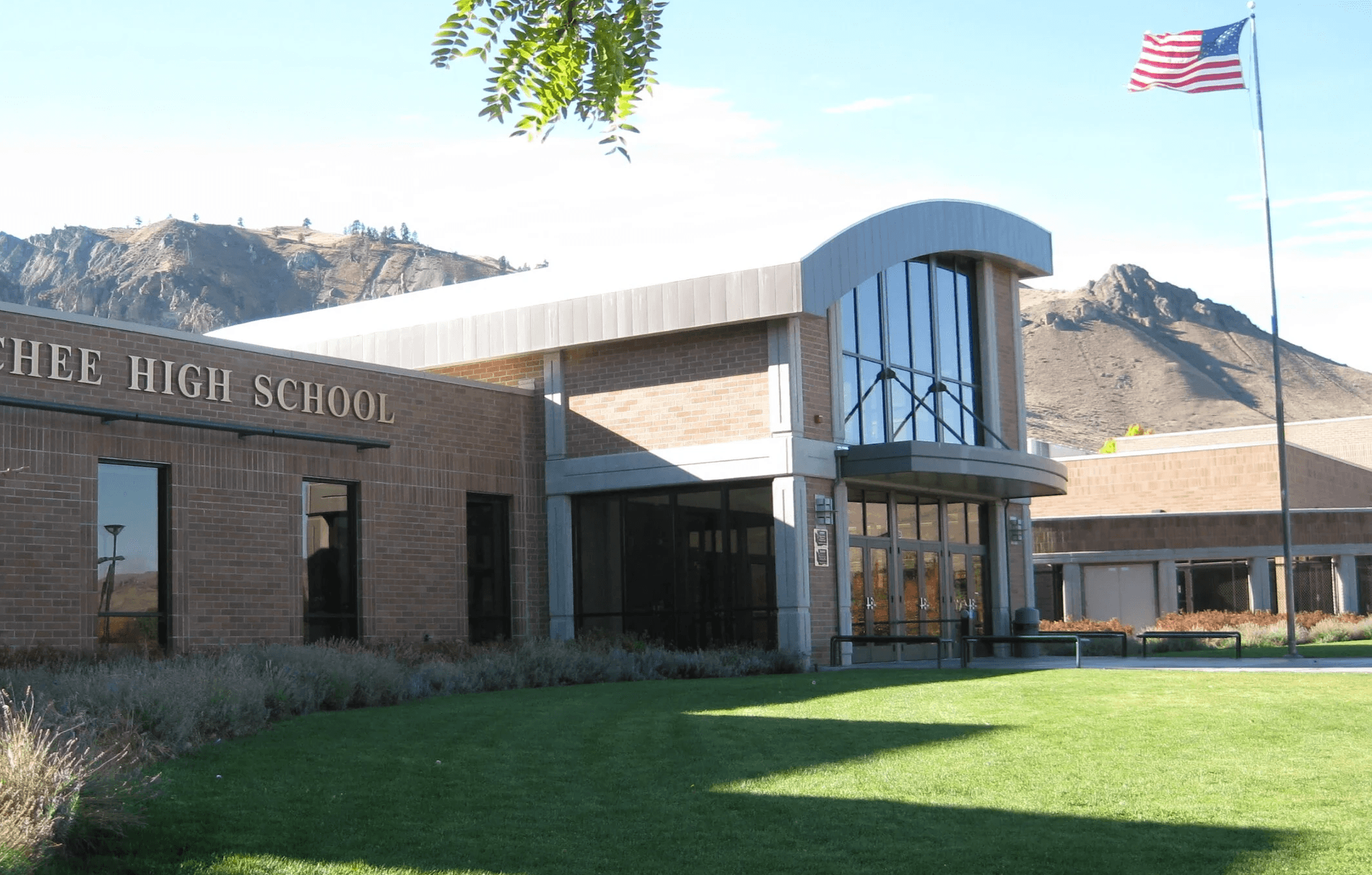 Wenatchee High School exterior