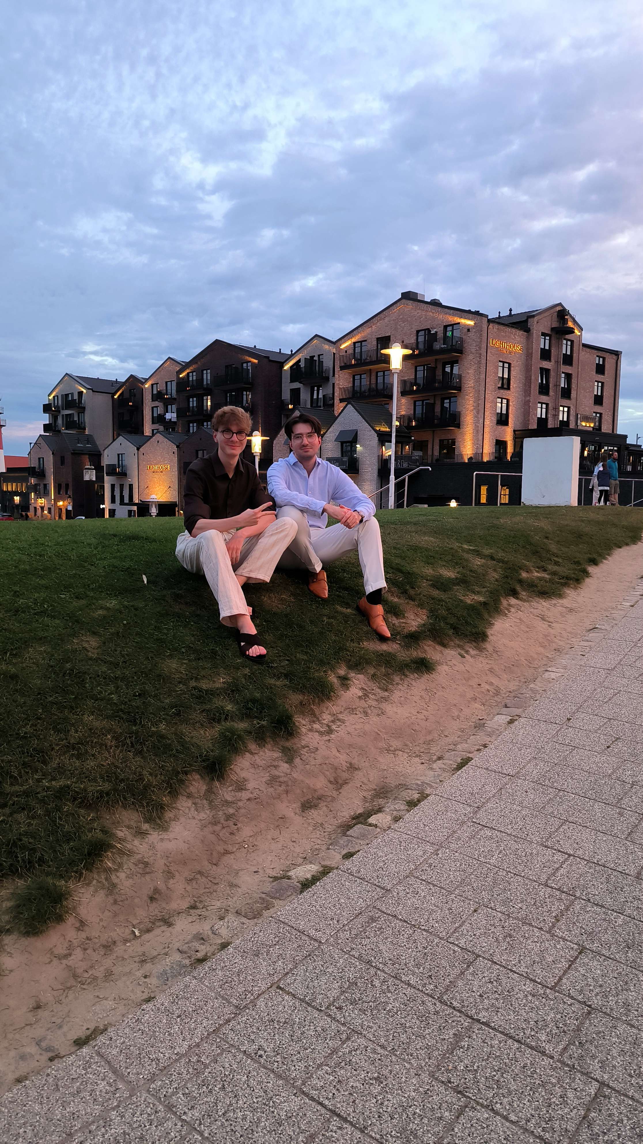 2 people working in a library