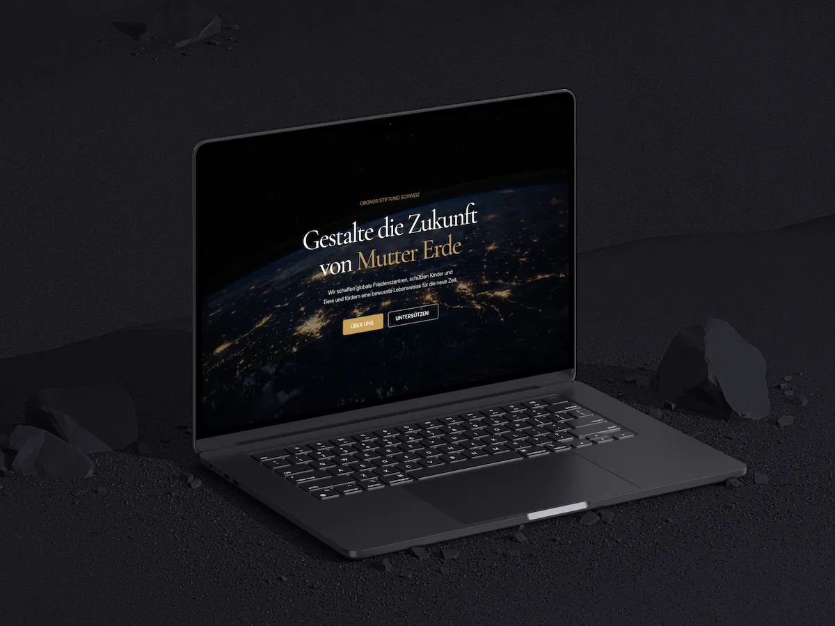 MacBook Pro Mockup auf dunklem Gestein präsentiert das moderne Framer-Website-Design für die Oronos Stiftung, eine internationale NGO für globale Friedensprojekte, gestaltet von der Framer Agentur Webnity-X.