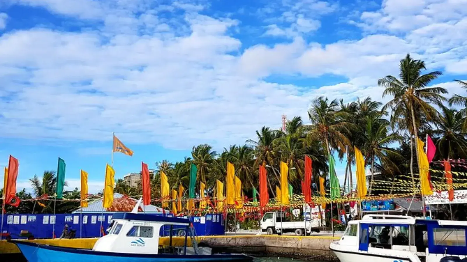 Island Hopping The Main Event
