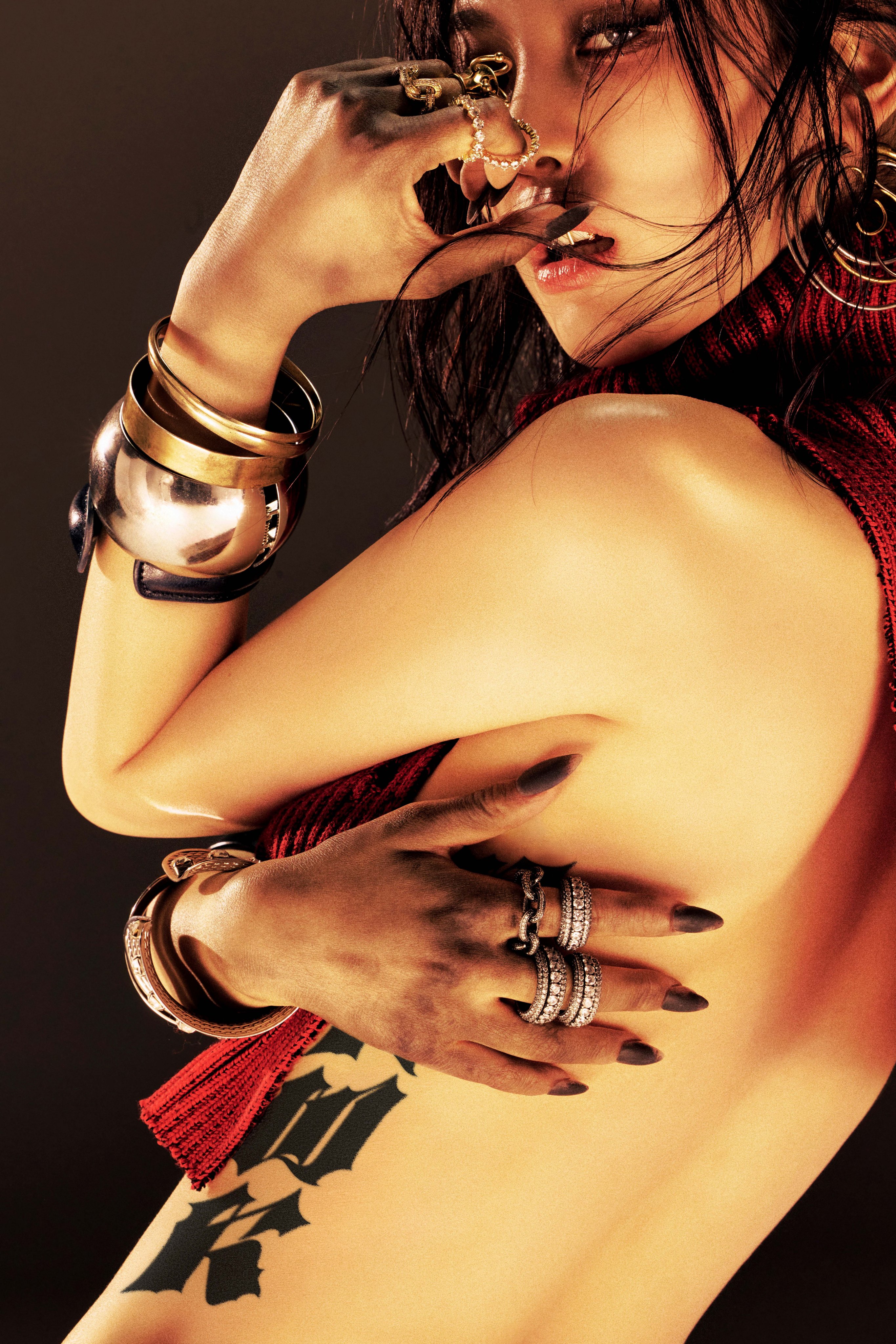 Ningning of aespa posing in a concept photo for the group's single "Dirty Work".