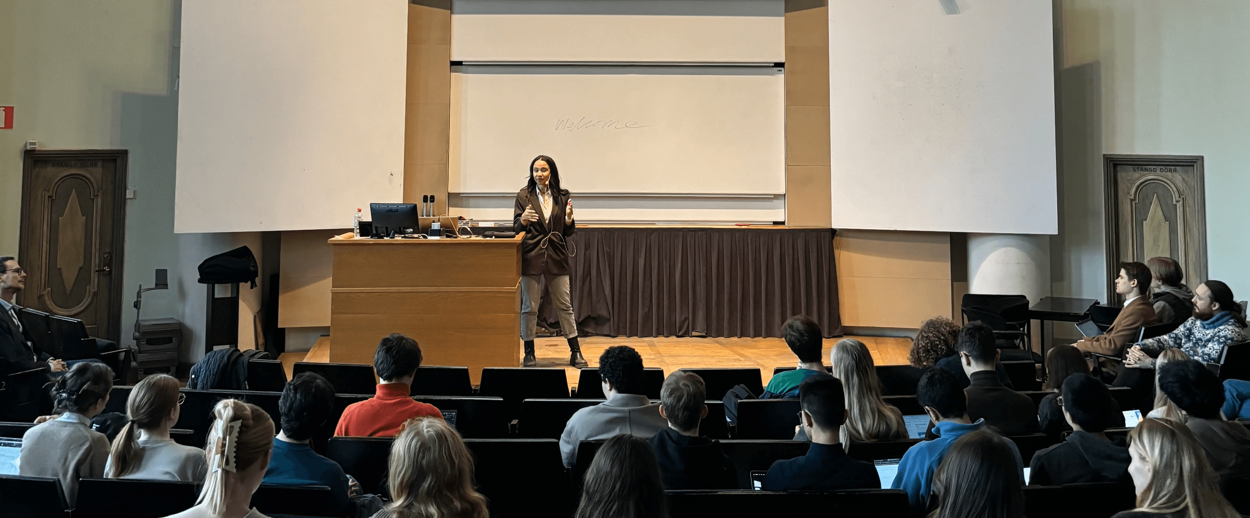 Nutrish.ai CEO & visionary leader Jackie Masete, a top nutritionist, delivering a talk on scalable AI-nutrition solutions to business leaders