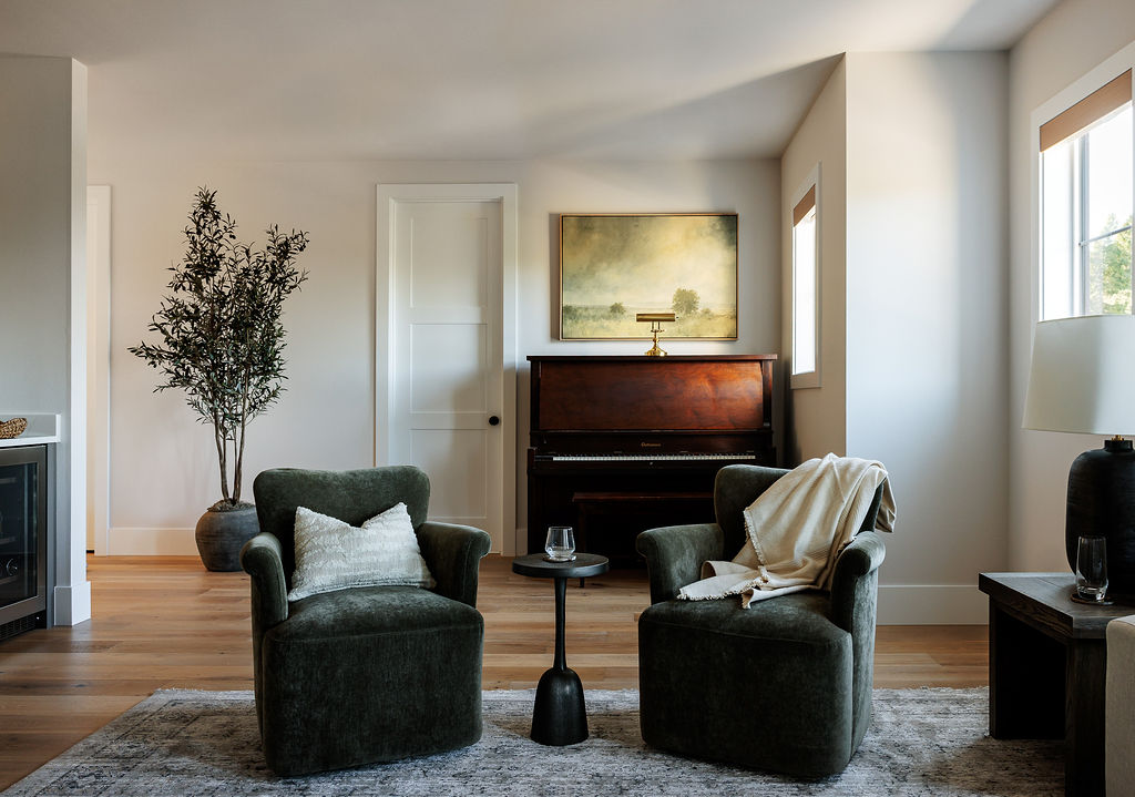 We’re so excited to share details from The Wedgewood House: Media Room –– one of our favorite interior design + professional organizing projects in Seattle, WA.