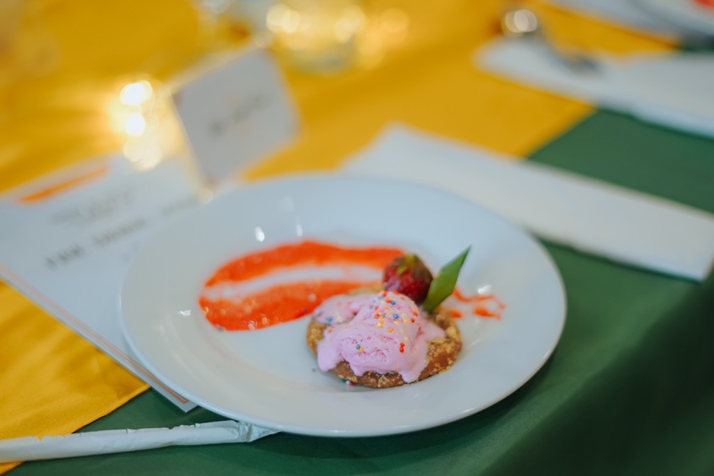 a vanilla ice cream with matcha cream served in a white plate