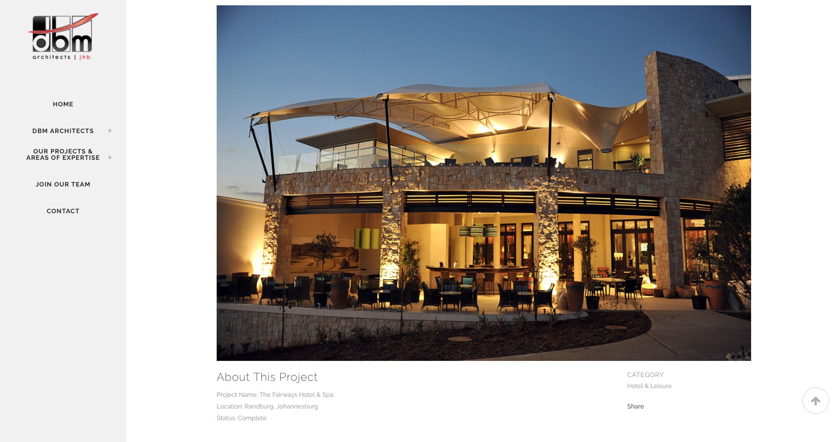 Project pages showcase high-quality images with accompanying descriptions.