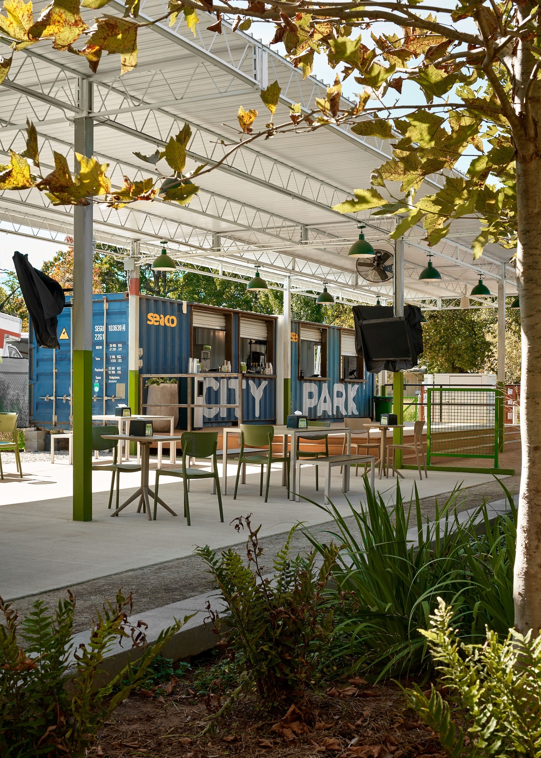 City Park outdoor restaurant and bar in Fayetteville, AR