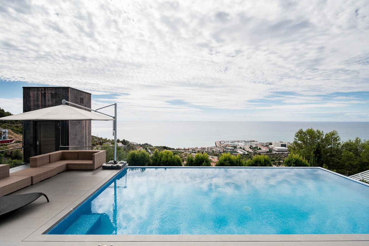 Pool Sea Views Sitges