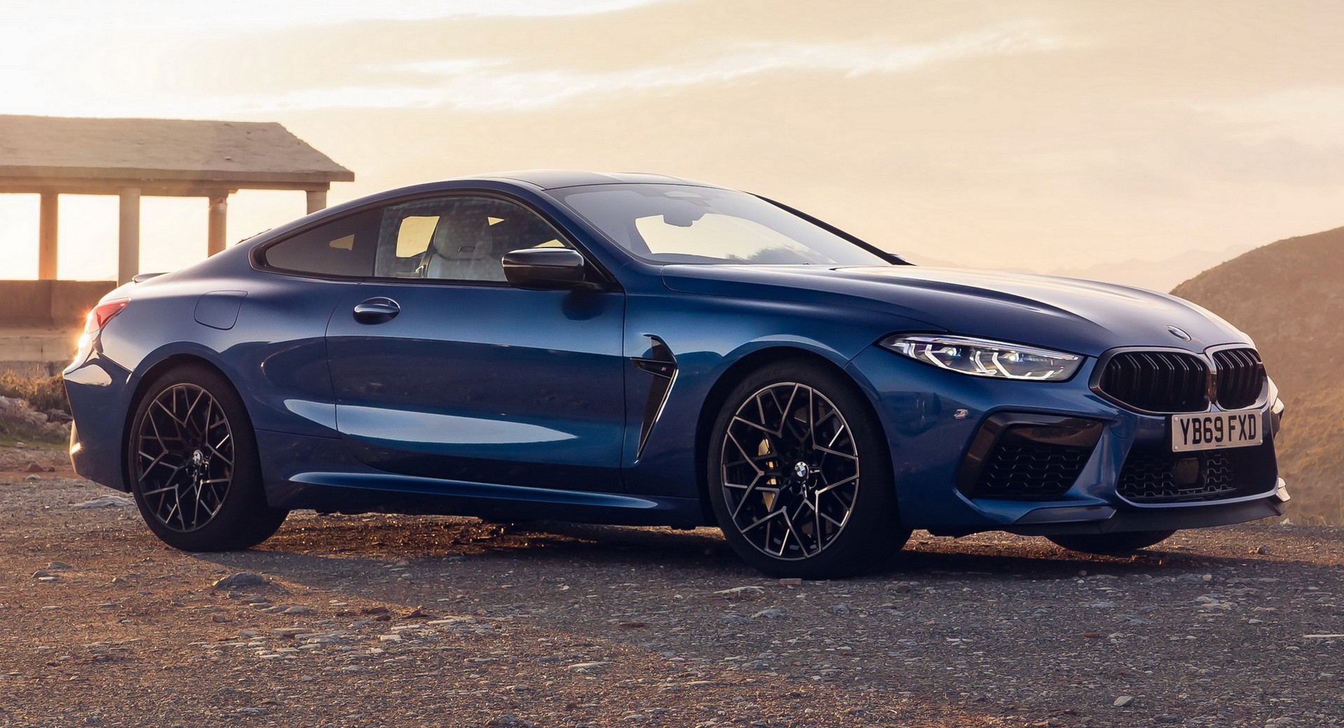 BMW M8 Blue
