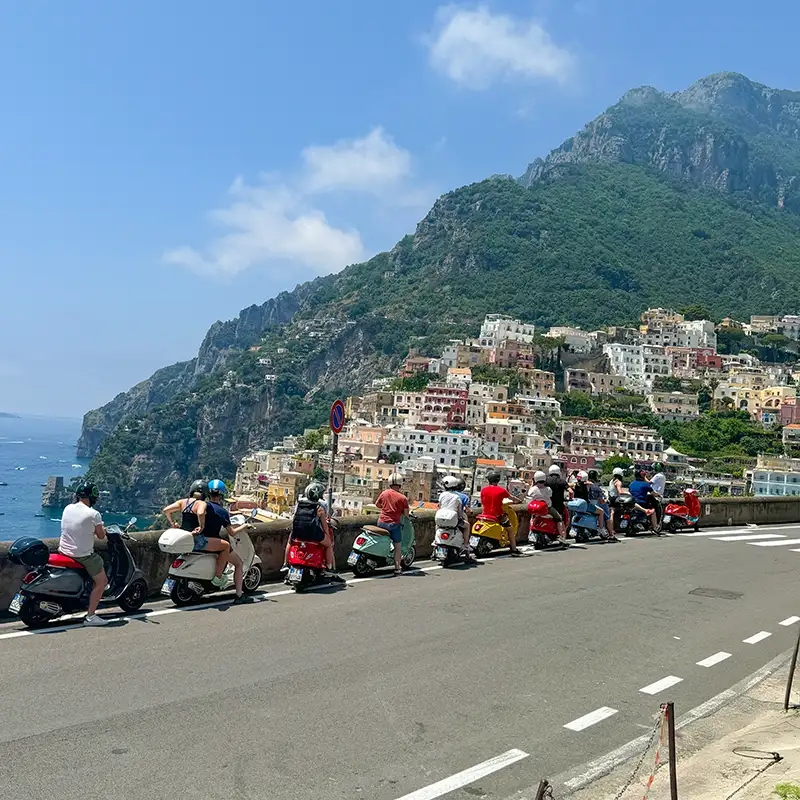 Opplev Amalfikysten på Vespa | Expa Travel