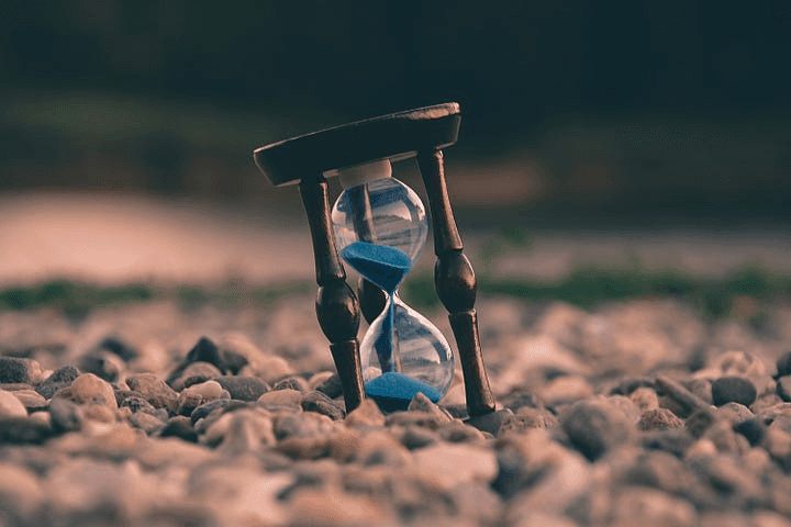 Hourglass timer