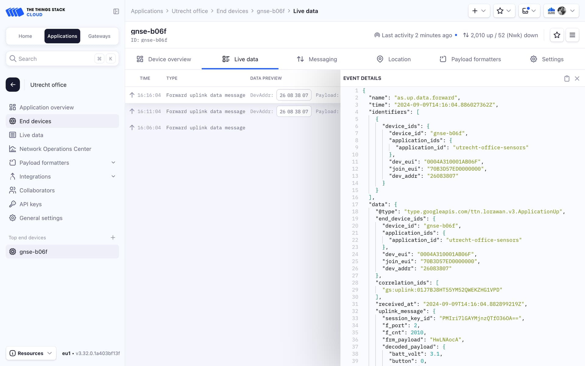 Live data view with decoded payload in The Things Stack Console
