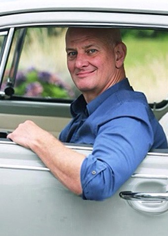 Portrait of portfolio creator – front view