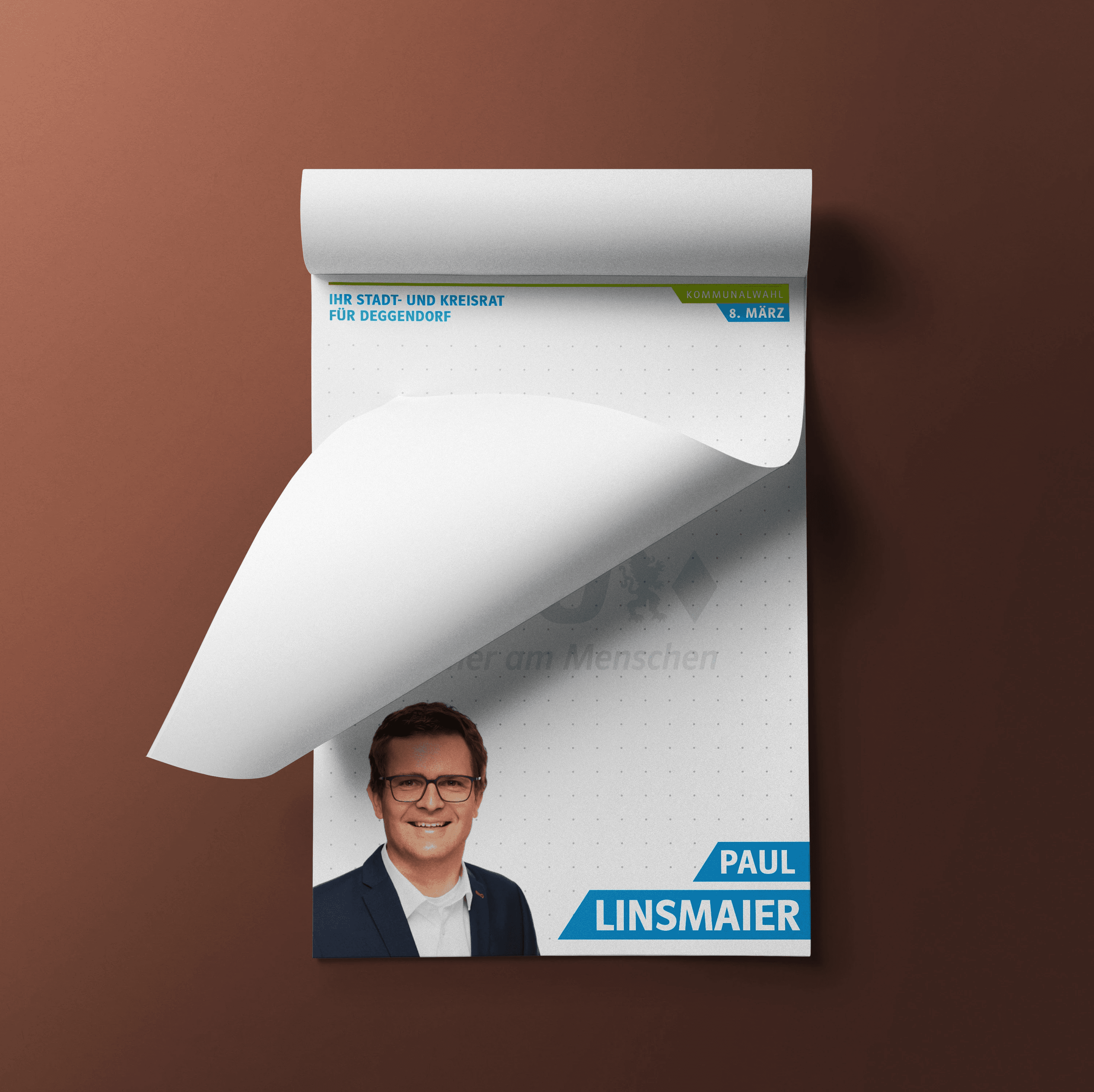 red rose in close up photography