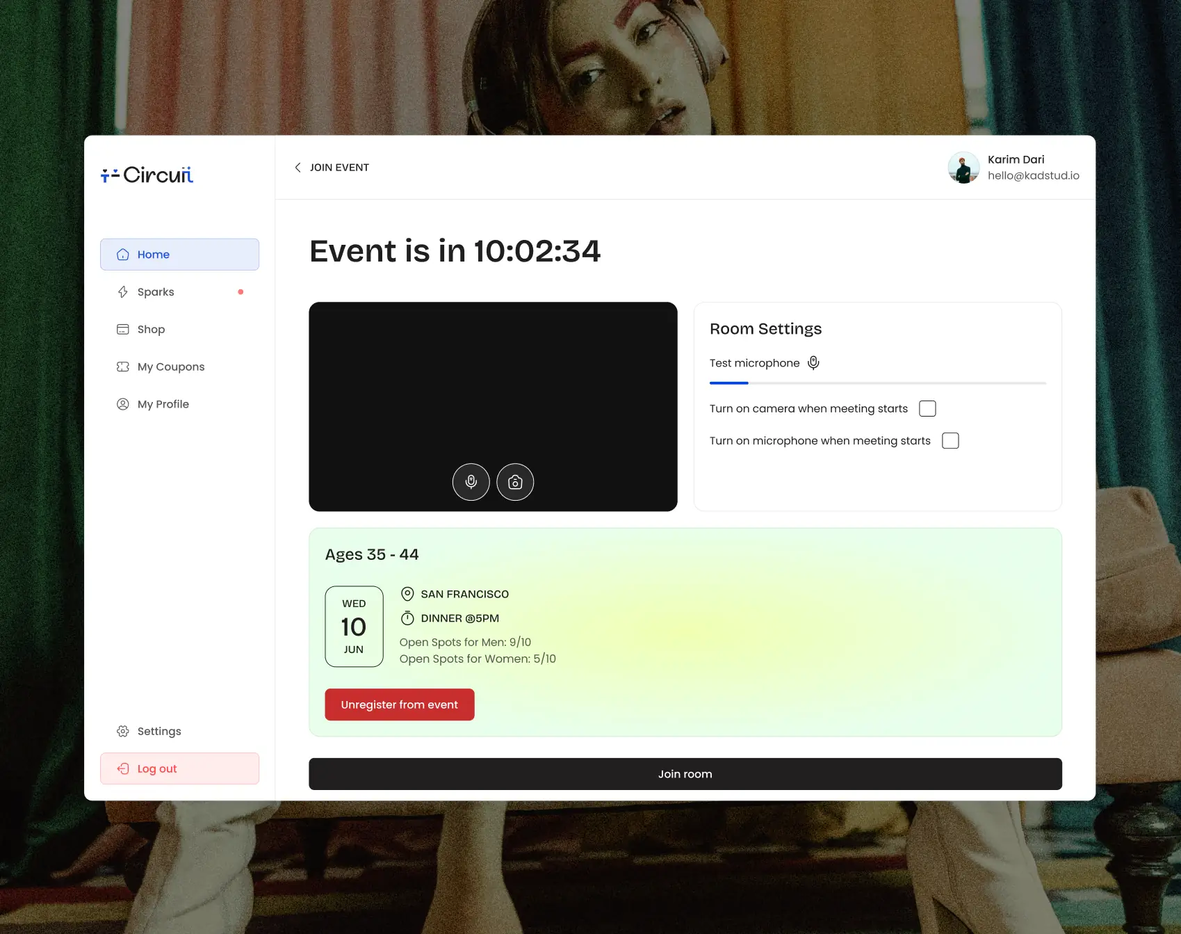 Join a date feature mockup with date, location, & fields pertaining to the speed date.