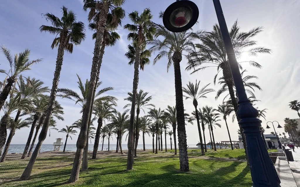Hotellet ligger på stranden - med mange muligheter for trening og sol | Expa Travel