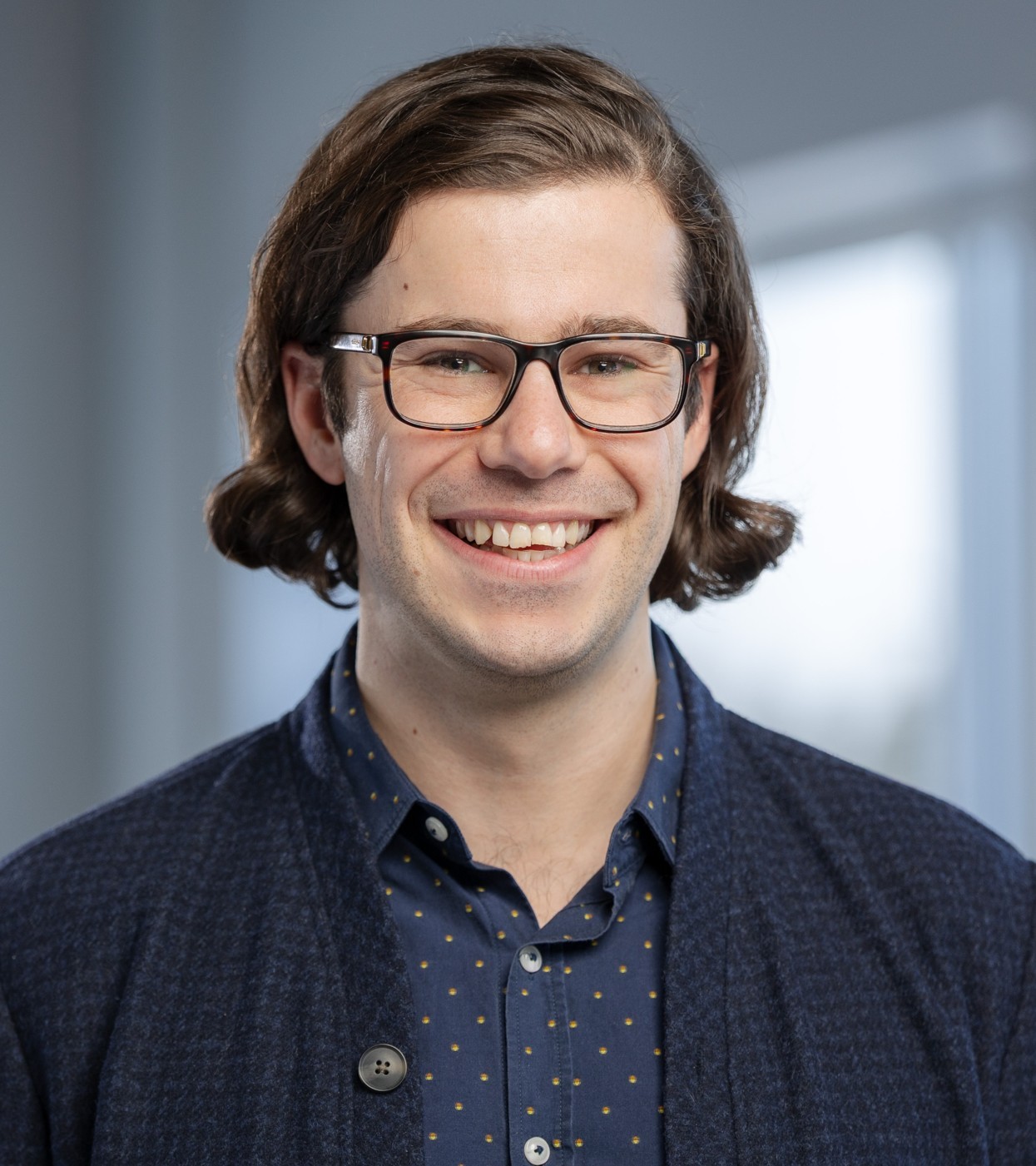 Concetrated triathlete grayscale