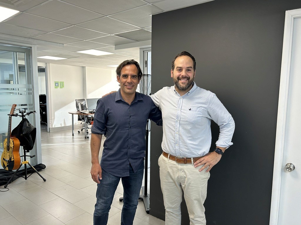 Softruck: Expandindo Horizontes no Mercado de Rastreamento e Seguros, chegamos no Chile!