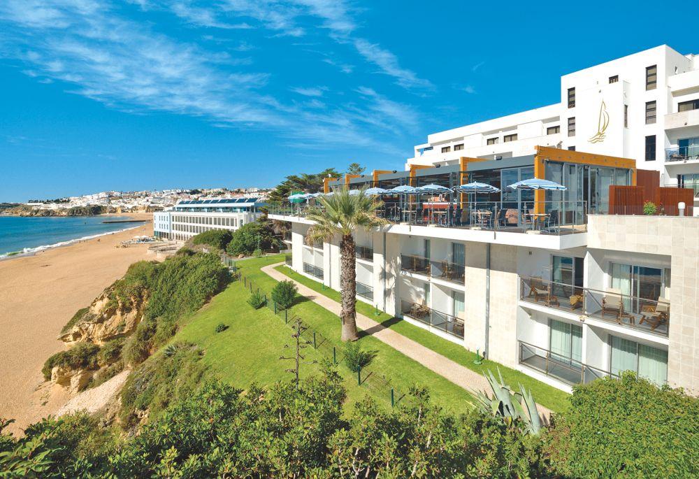 Alisios Beachfront Hotel