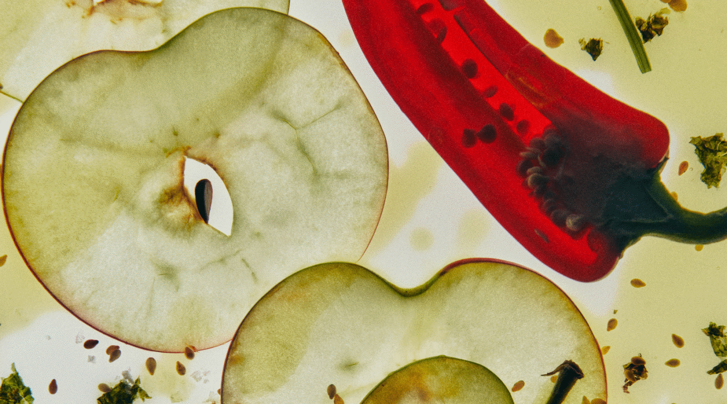 Flashing images of fruits and vegetables