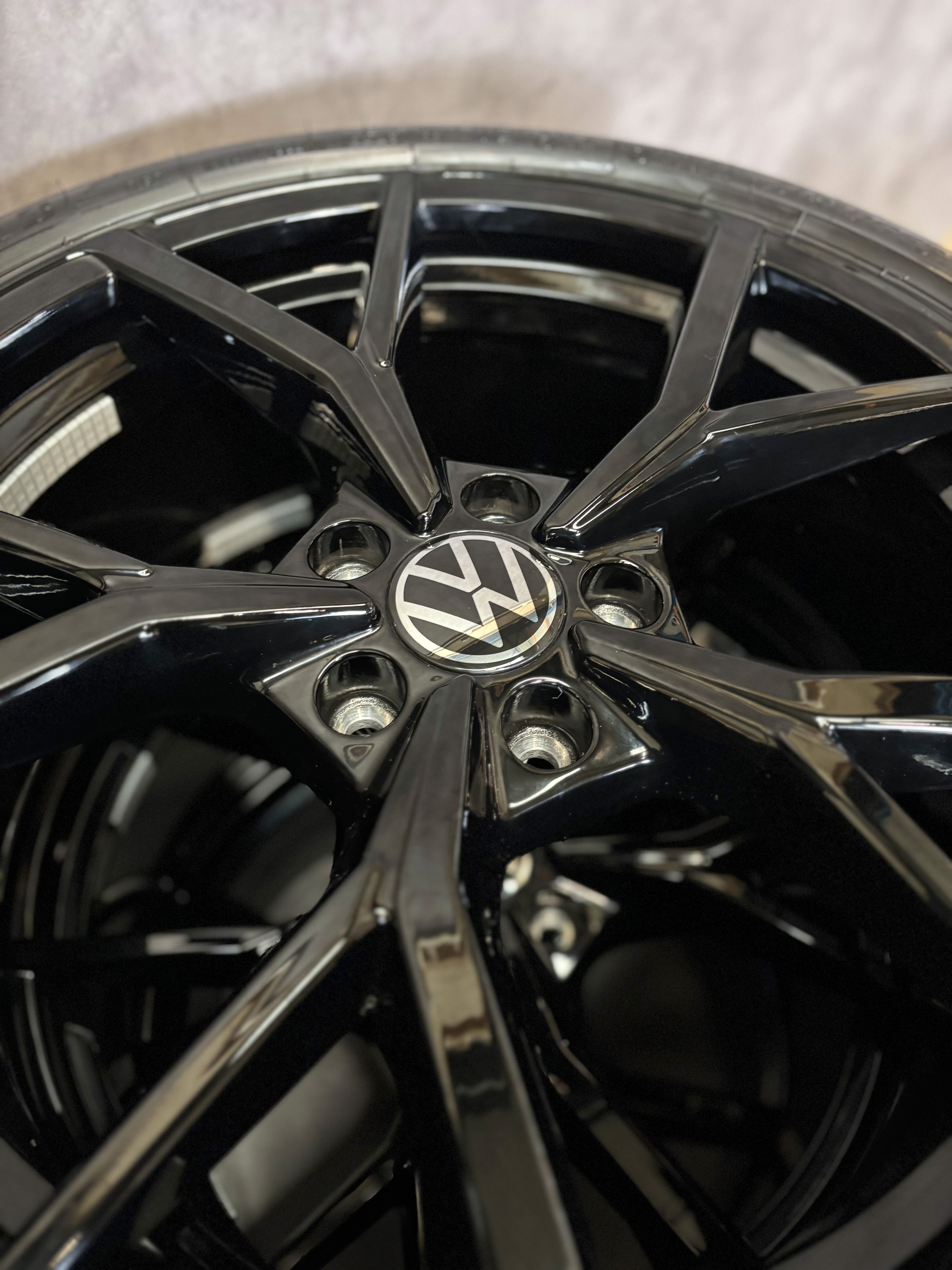 Volkswagen wheel and logo