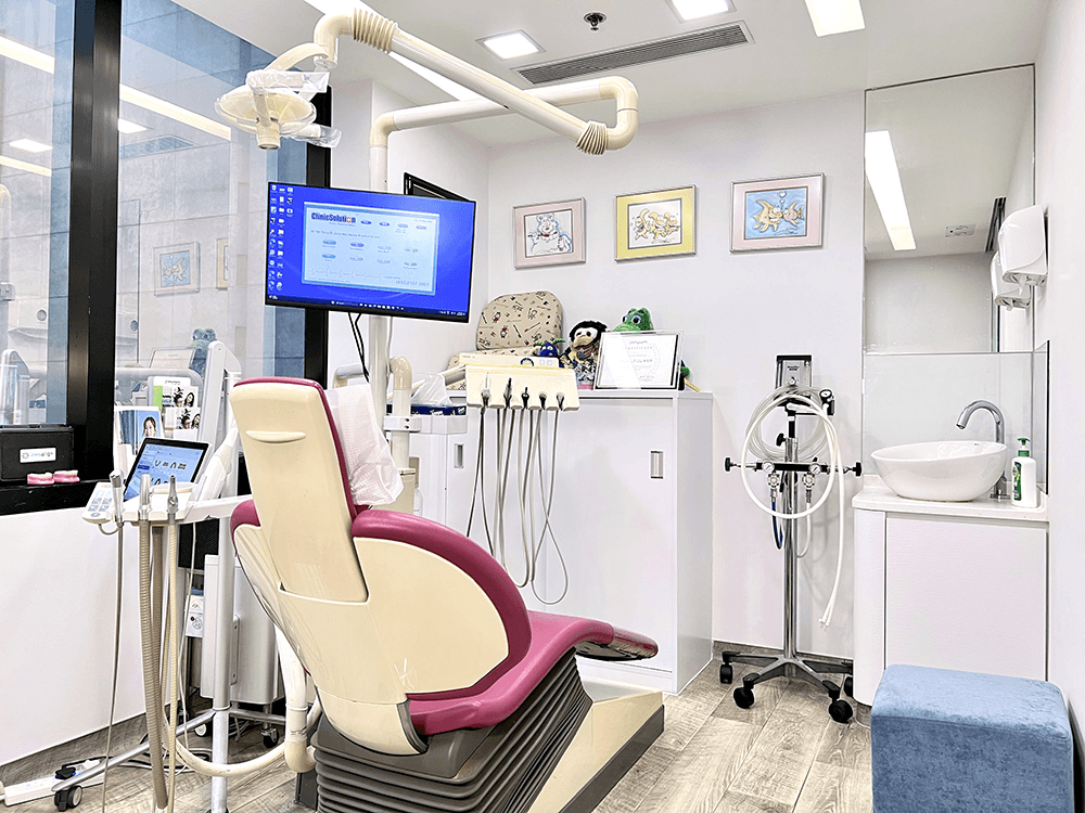 Dr. Teri Yung Dental clinic interior_