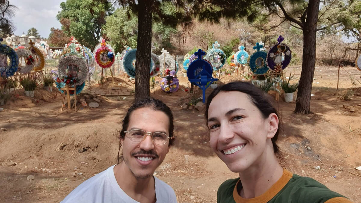 Renata y Santiago dueños de Pingüino