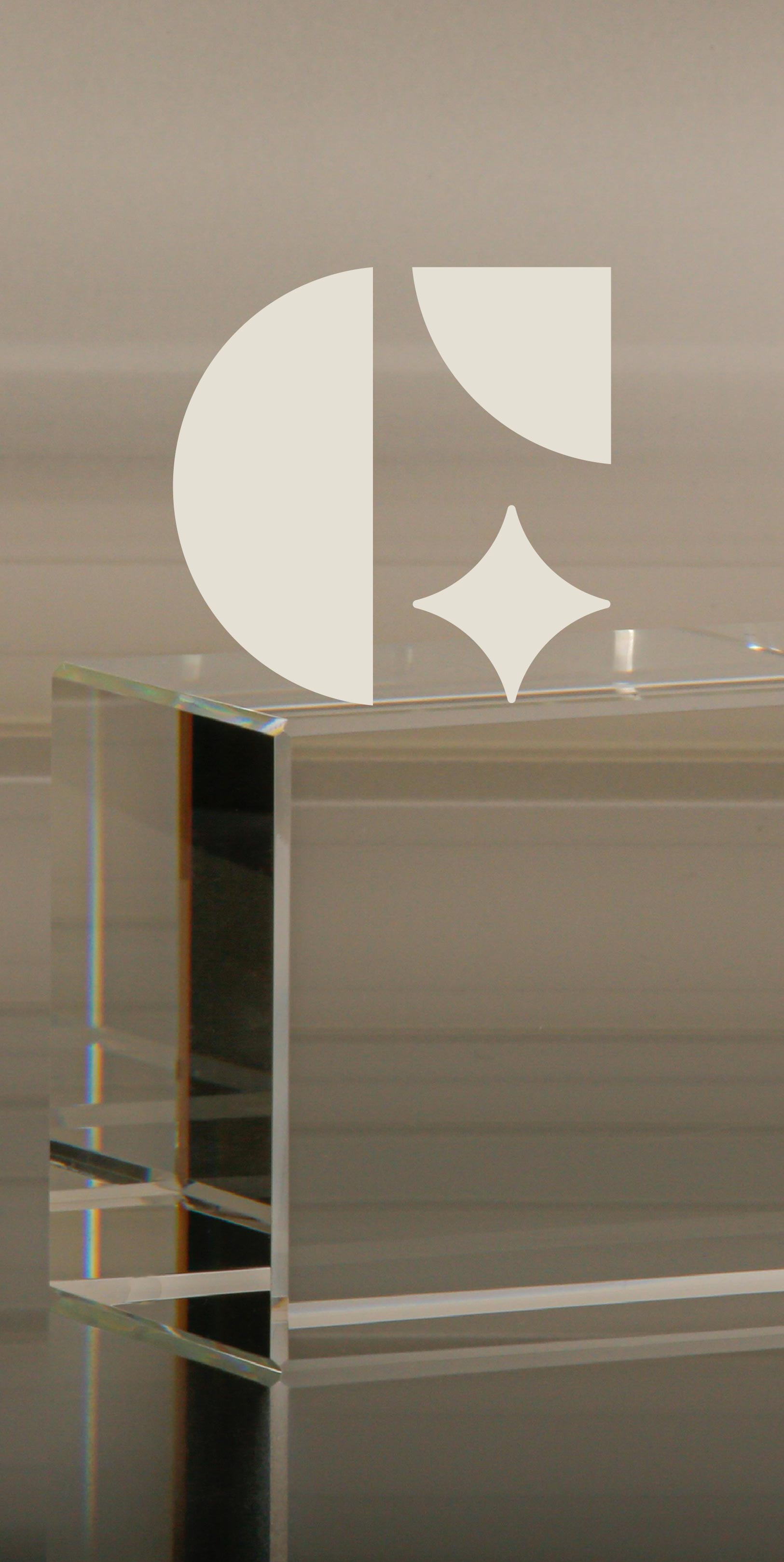 Batch.Works logo over a photo of a box of 3D printed objects