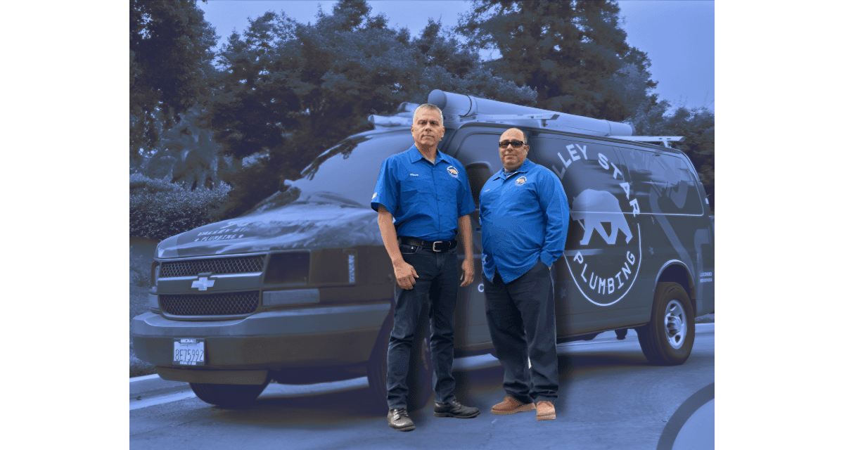 Licensed plumber in Fresno providing residential plumbing service.