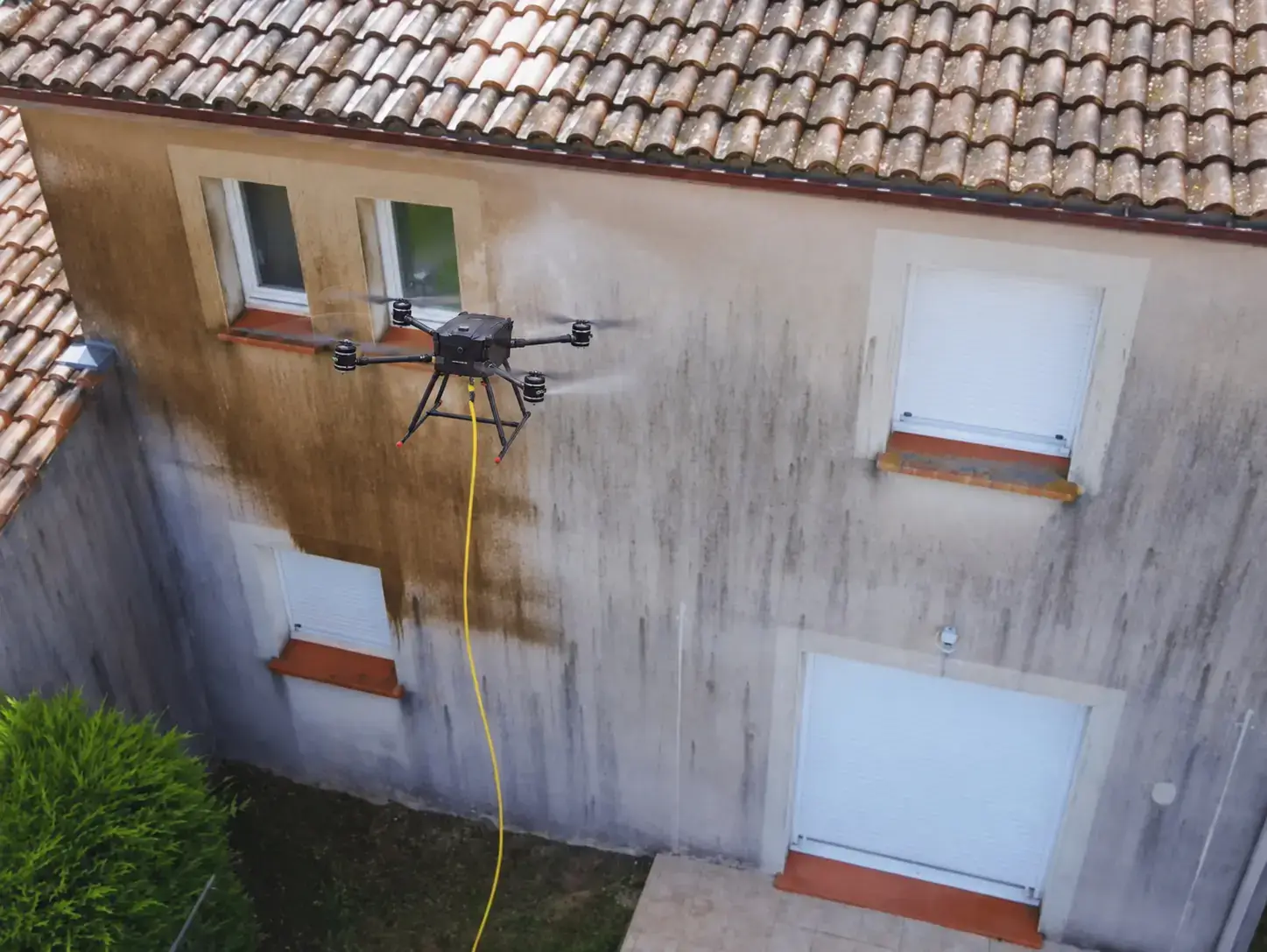 Nettoyage façade drone